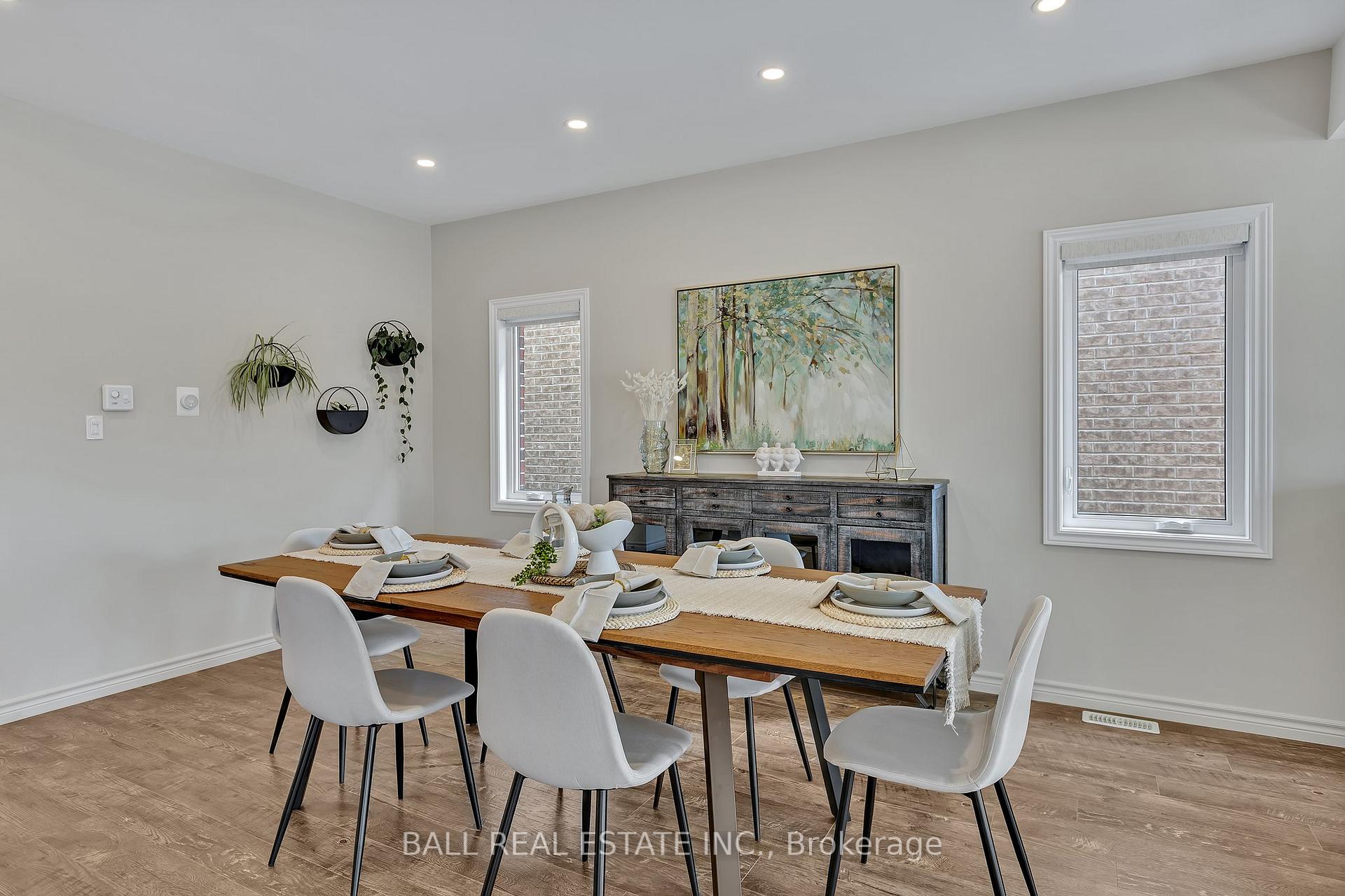 Photo 11 of 723 Sawmill Road, Peterborough, Northcrest Ward 5 — HOMEH