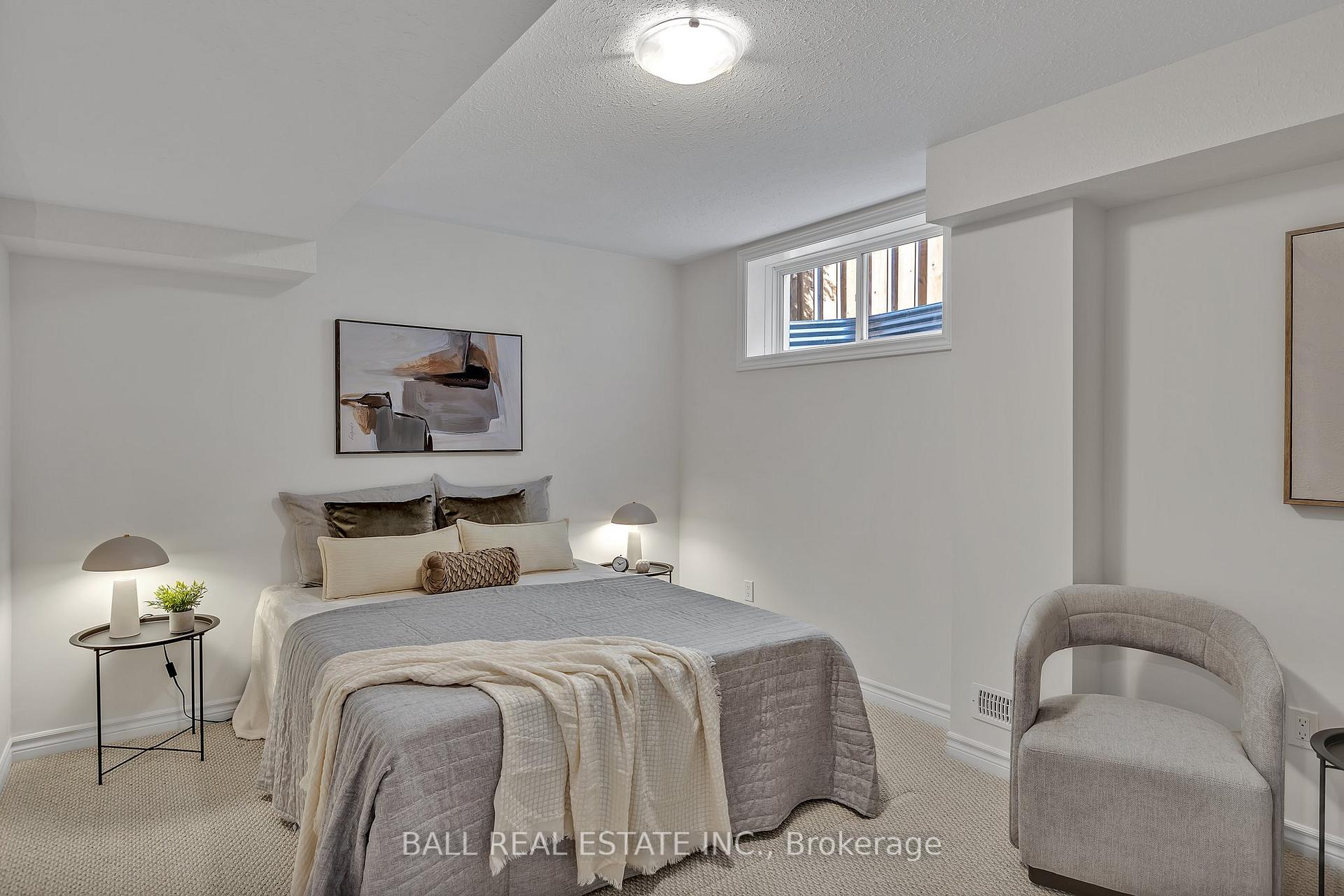 Photo 28 of 723 Sawmill Road, Peterborough, Northcrest Ward 5 — HOMEH
