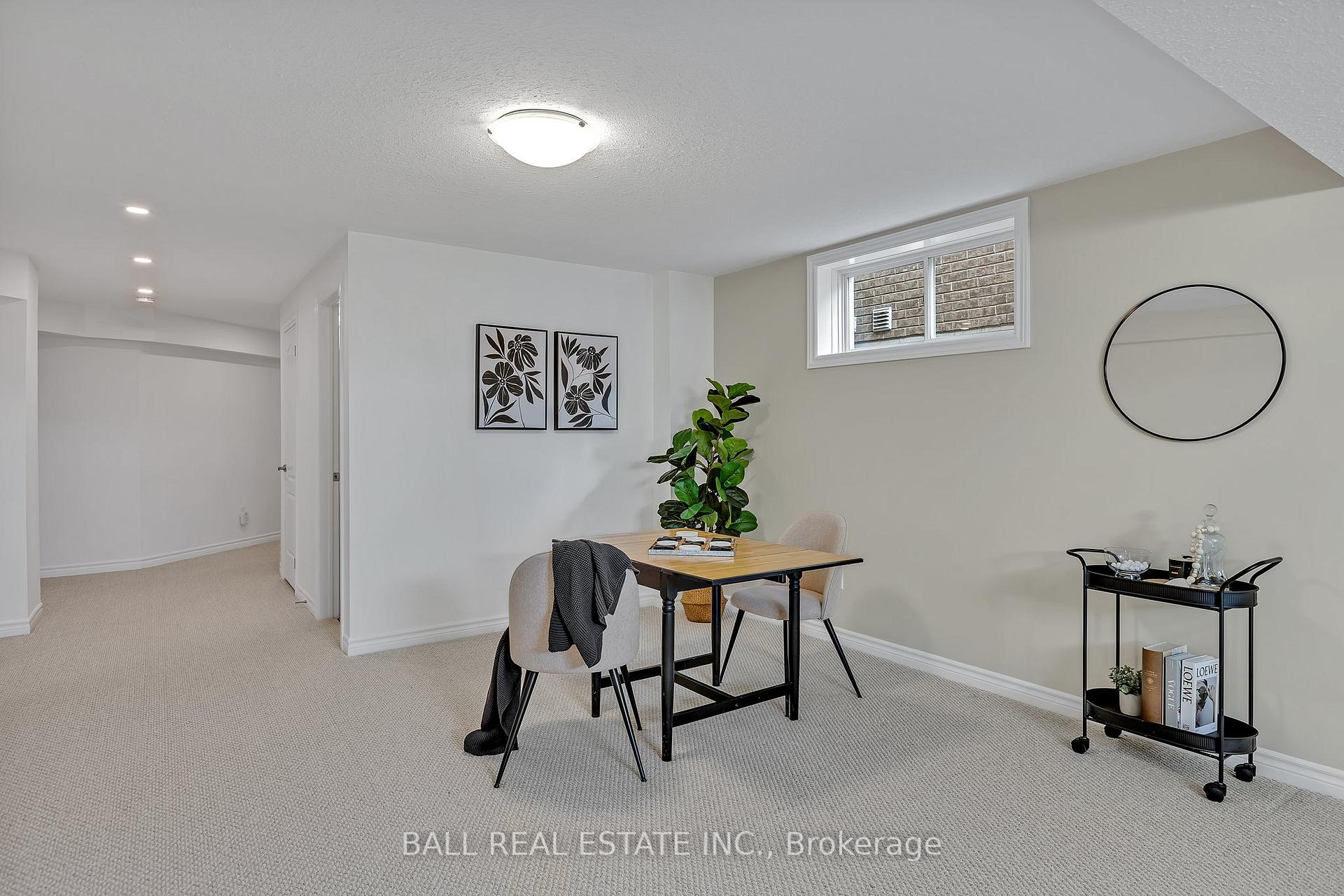 Photo 35 of 723 Sawmill Road, Peterborough, Northcrest Ward 5 — HOMEH
