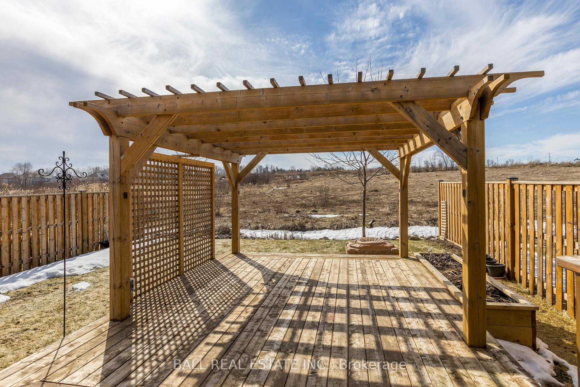 Photo 42 of 723 Sawmill Road, Peterborough, Northcrest Ward 5 — HOMEH