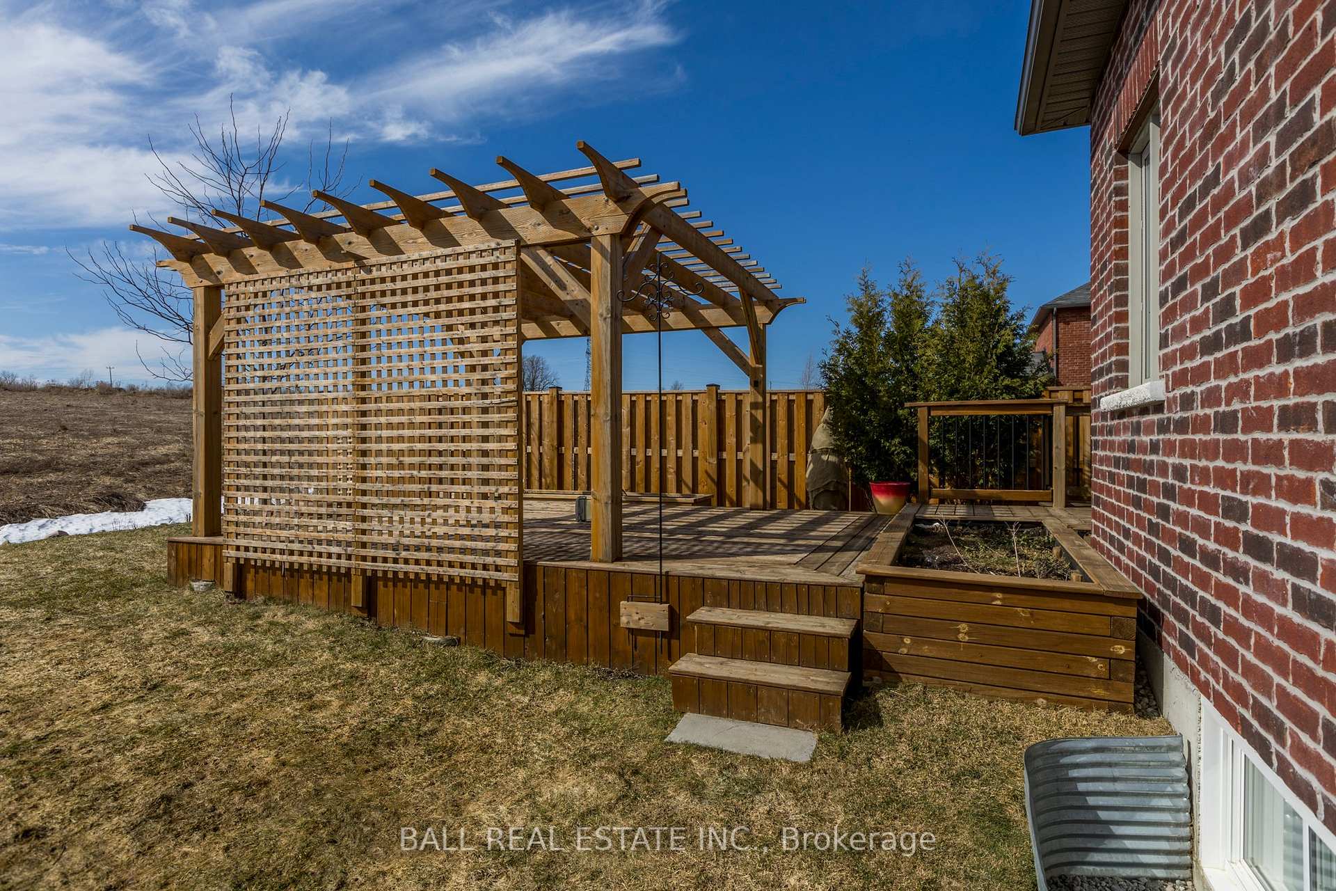 Photo 44 of 723 Sawmill Road, Peterborough, Northcrest Ward 5 — HOMEH