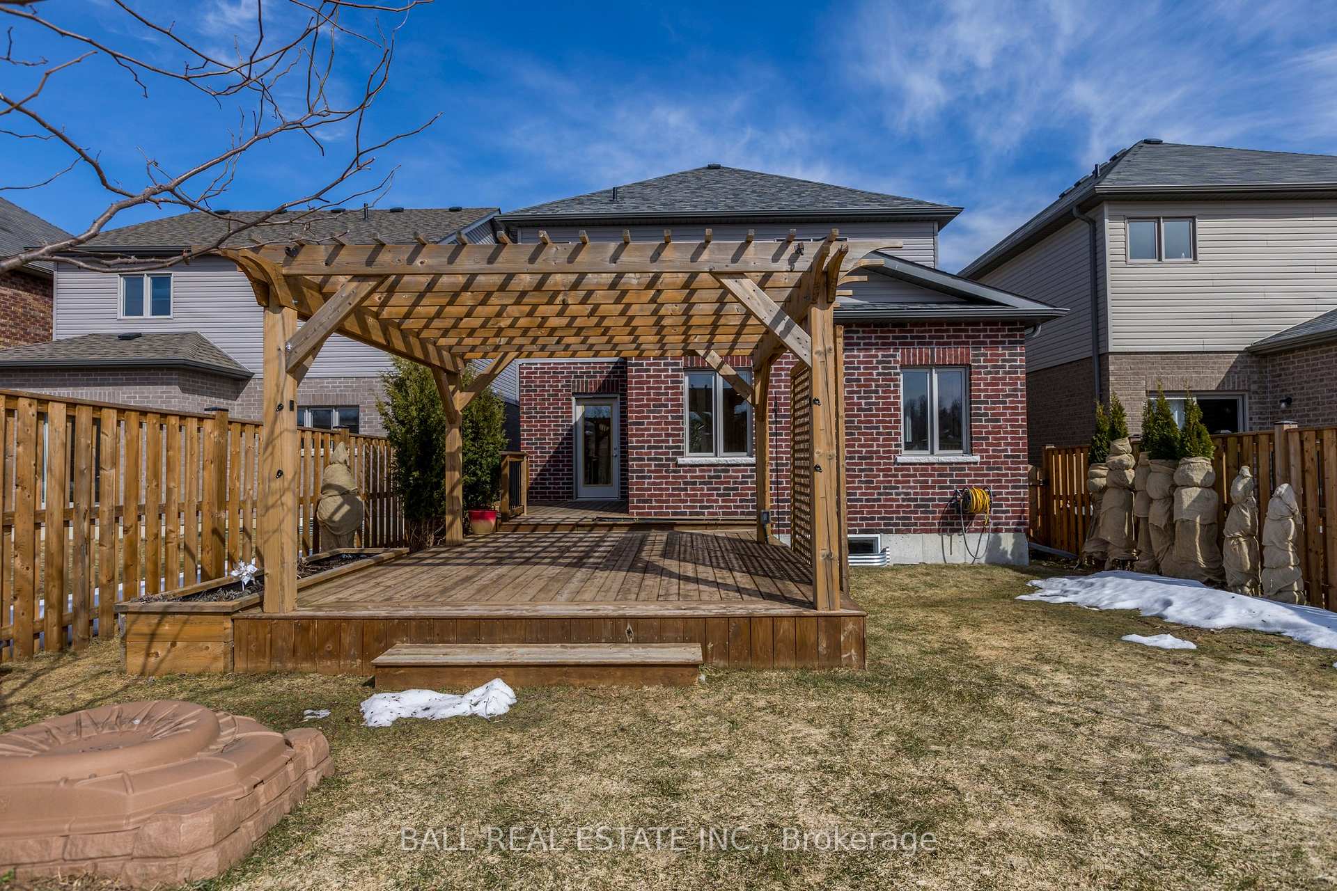 Photo 46 of 723 Sawmill Road, Peterborough, Northcrest Ward 5 — HOMEH