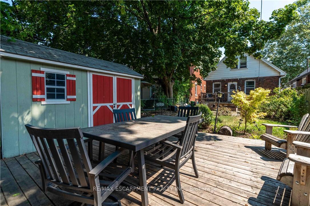 Photo 24 of 228 Province Street S, Hamilton, Delta — HOMEH