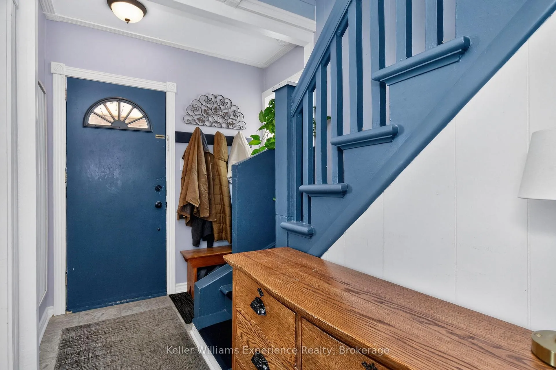 Photo 4 of 128 Seventh Street, Midland — HOMEH