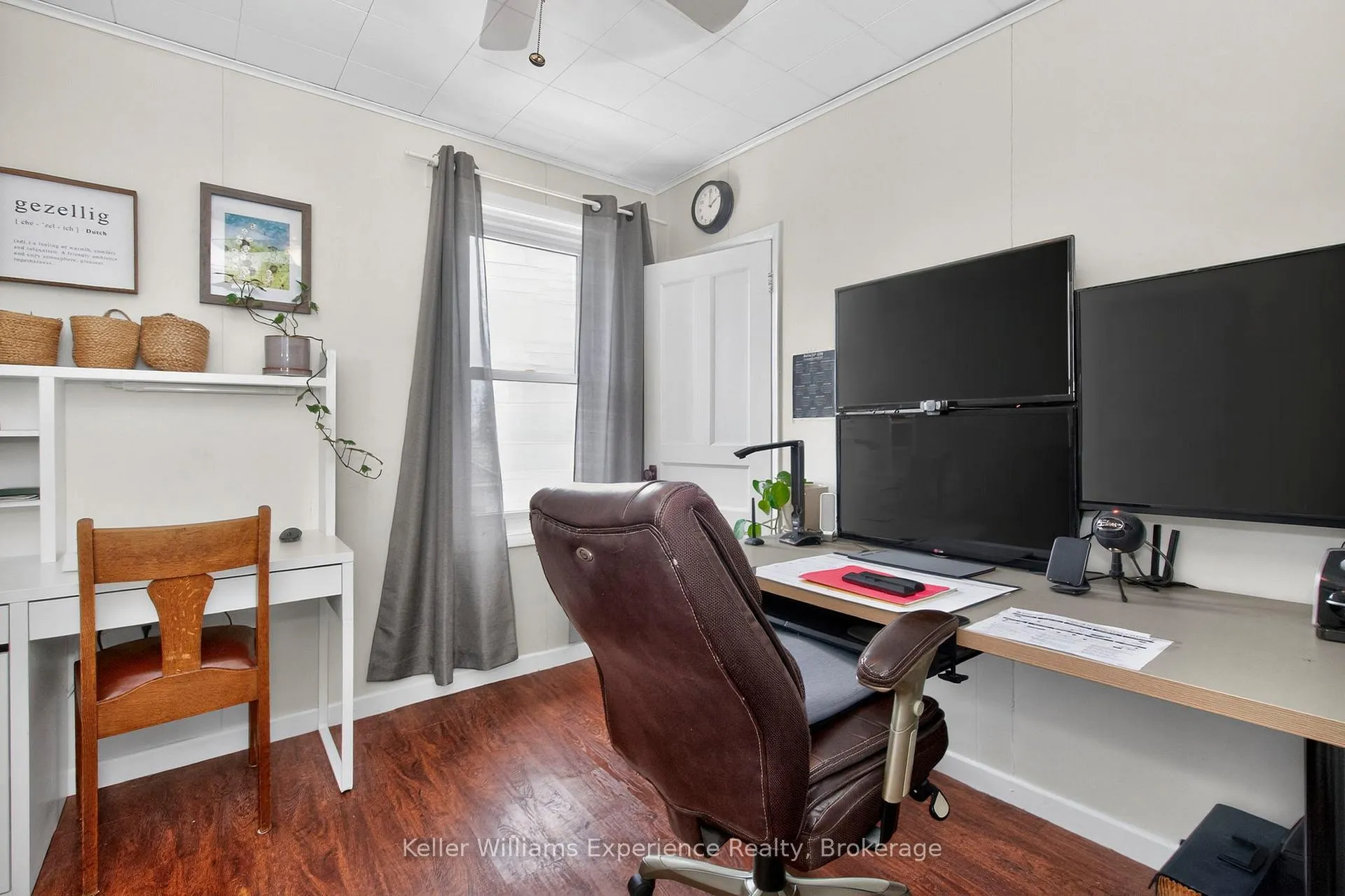 Photo 20 of 128 Seventh Street, Midland — HOMEH
