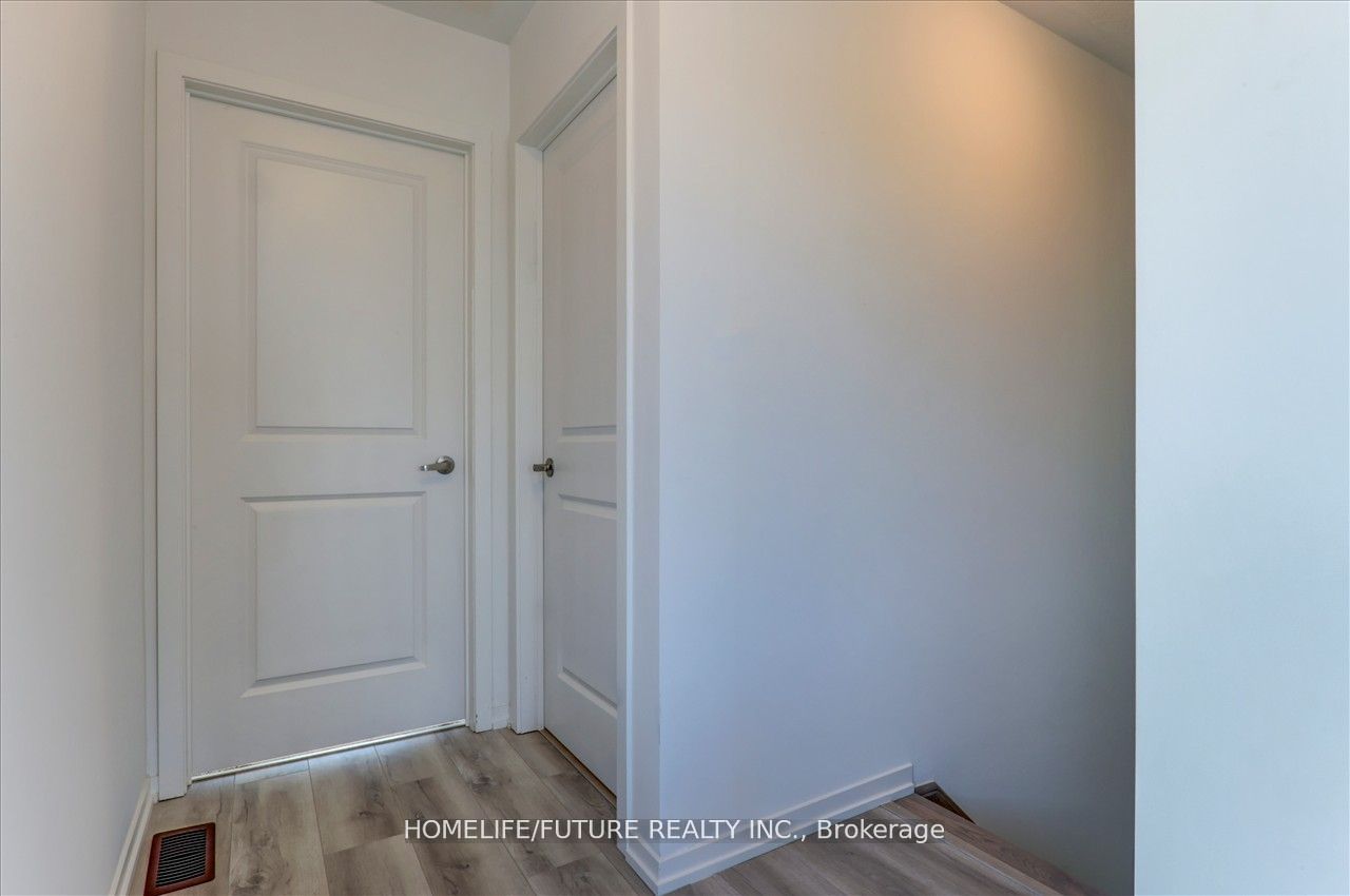 Photo 55 of 233 Monarch Avenue, Ajax, South West — HOMEH