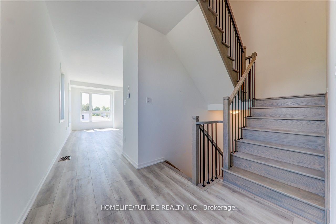 Photo 46 of 233 Monarch Avenue, Ajax, South West — HOMEH