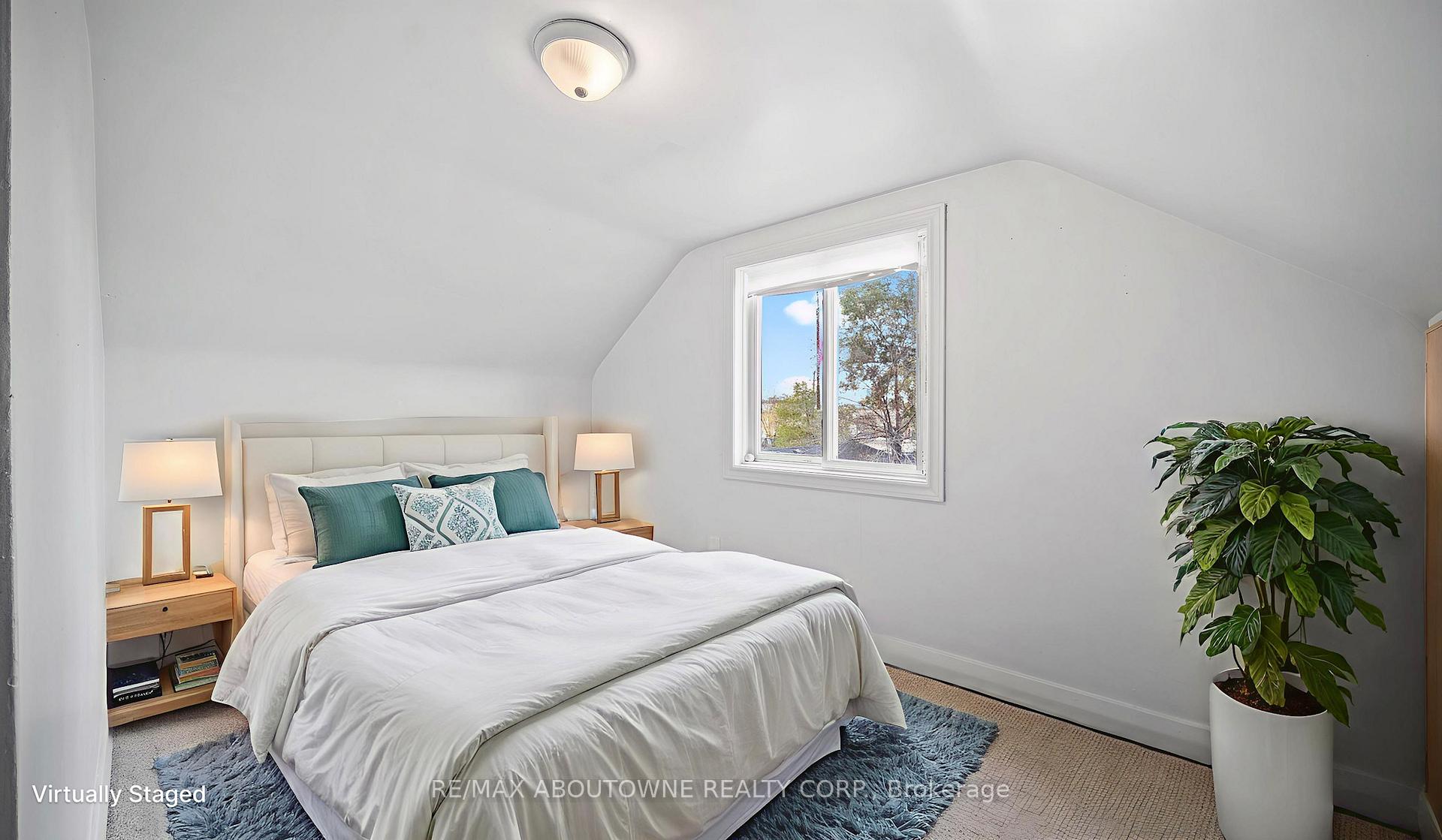 Photo 17 of 661 Brighton Avenue, Hamilton, Parkview — HOMEH
