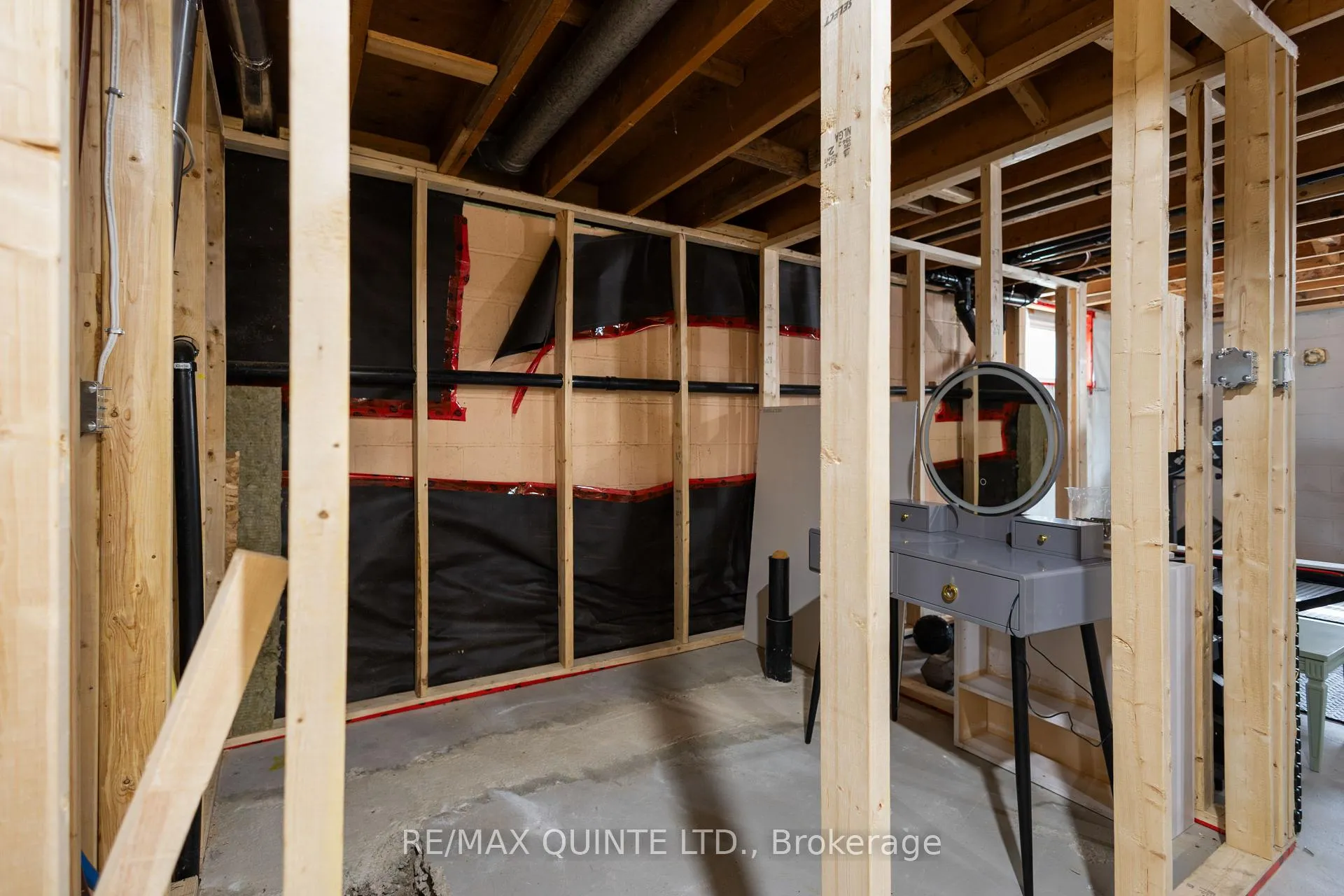 Photo 43 of 180 Hoskin Road, Belleville, Thurlow Ward — HOMEH