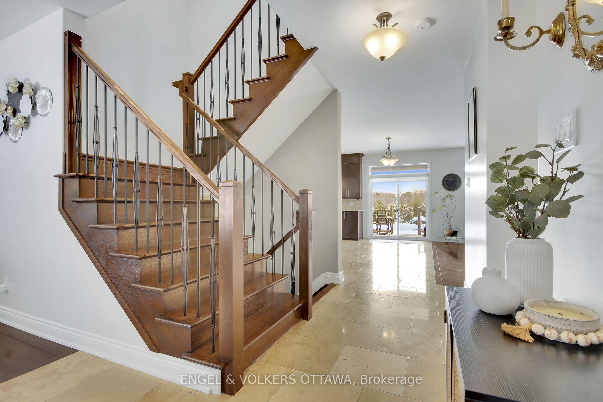 Photo 2 of 1480 Waters Edge Way, Ottawa, Osgoode Twp North of Reg Rd 6 — HOMEH