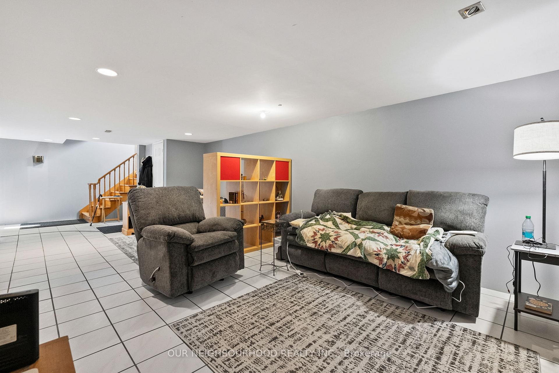 Photo 30 of 622 Harold Drive, Peterborough, Otonabee Ward 1 — HOMEH