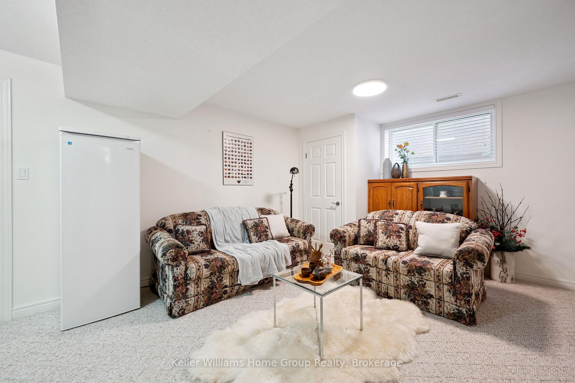 Photo 31 of 75 Hazelwood Drive, Guelph, Kortright Hills — HOMEH