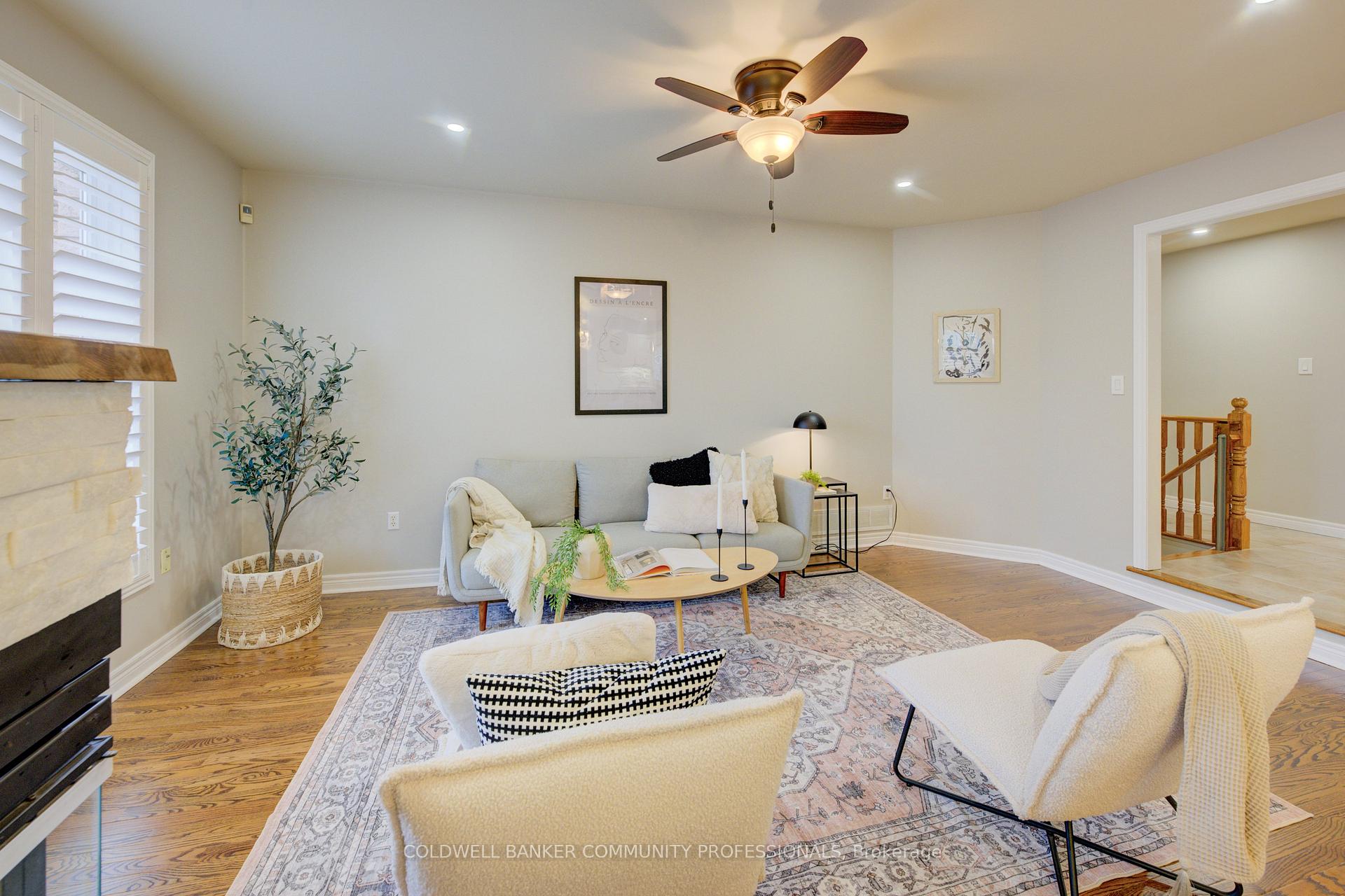 Photo 13 of 129 Dorchester Drive, Grimsby, Grimsby East — HOMEH
