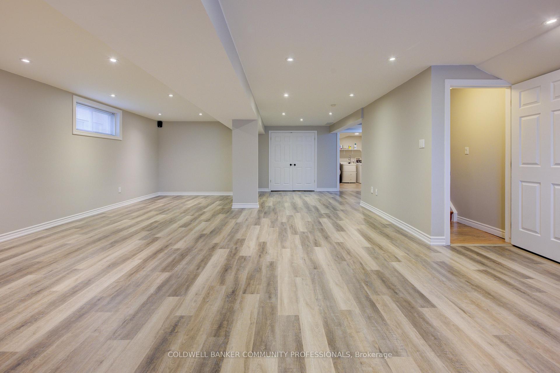 Photo 27 of 129 Dorchester Drive, Grimsby, Grimsby East — HOMEH