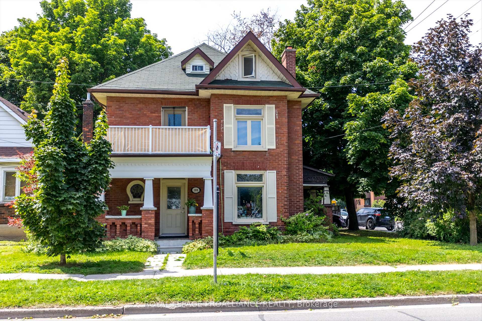 Photo 1 of 105 Aylmer Street S, Peterborough, Town Ward 3 — HOMEH