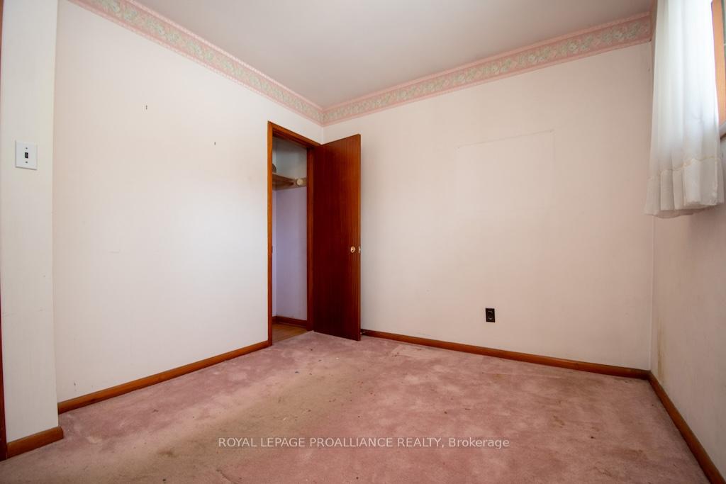 Photo 15 of 1216 Algonquin Boulevard, Peterborough, Northcrest Ward 5 — HOMEH
