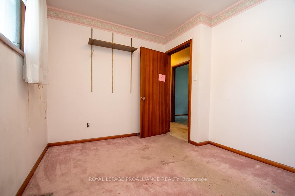Photo 16 of 1216 Algonquin Boulevard, Peterborough, Northcrest Ward 5 — HOMEH