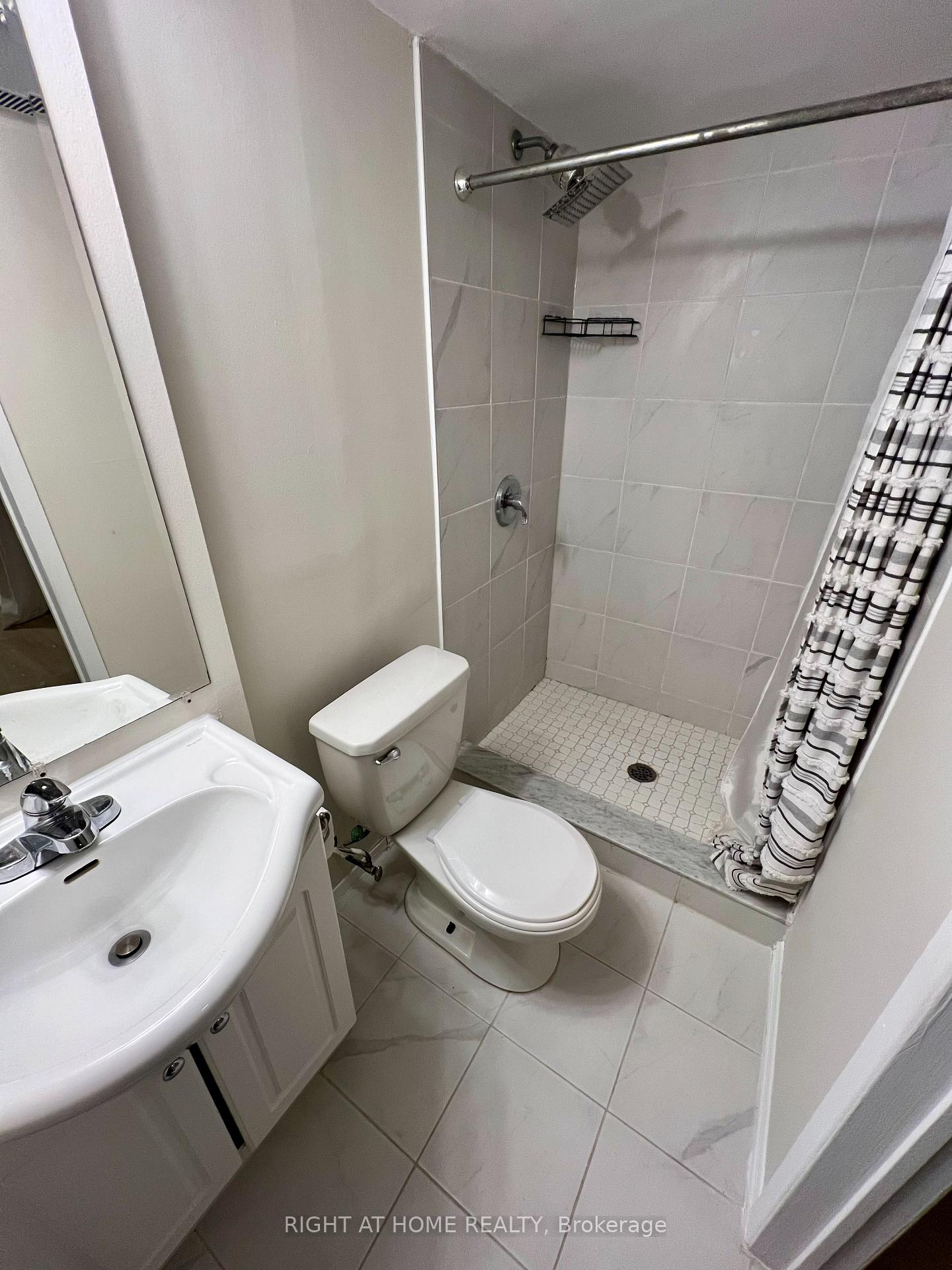 Photo 18 of 19 Walman Drive, Guelph, Kortright West — HOMEH