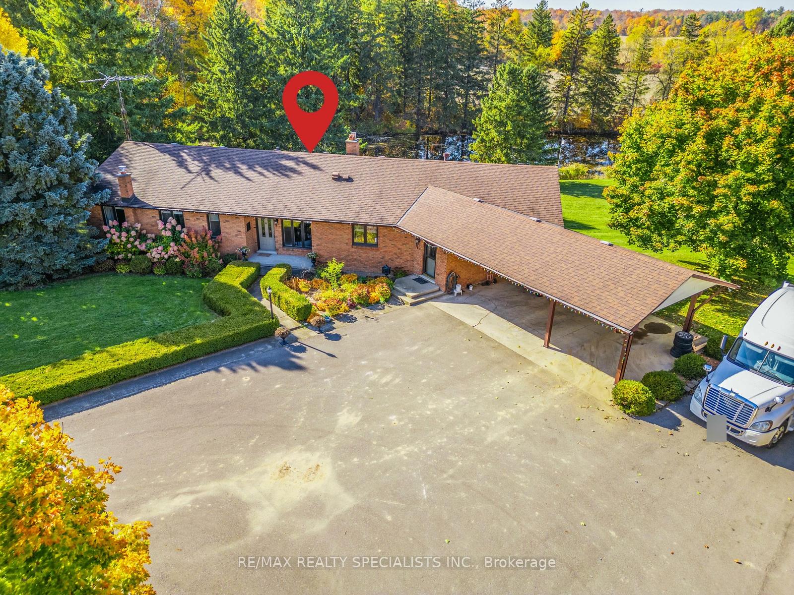 Photo 2 of 7340 Guelph Line, Milton, Rural Milton West — HOMEH