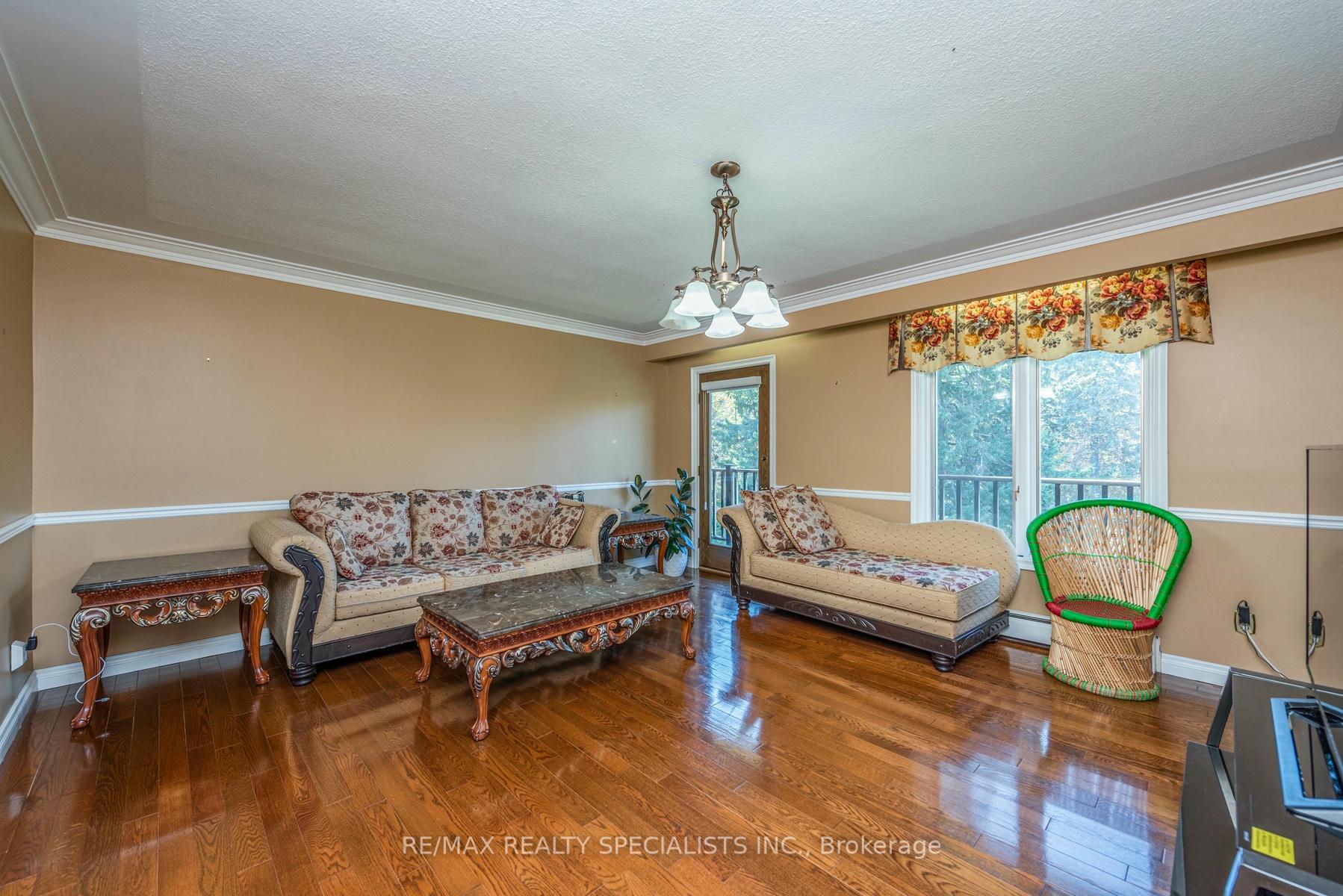 Photo 11 of 7340 Guelph Line, Milton, Rural Milton West — HOMEH
