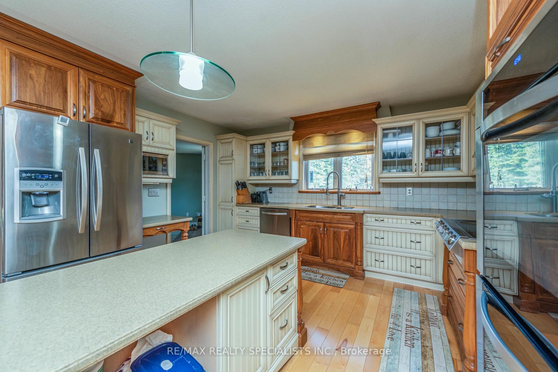 Photo 13 of 7340 Guelph Line, Milton, Rural Milton West — HOMEH