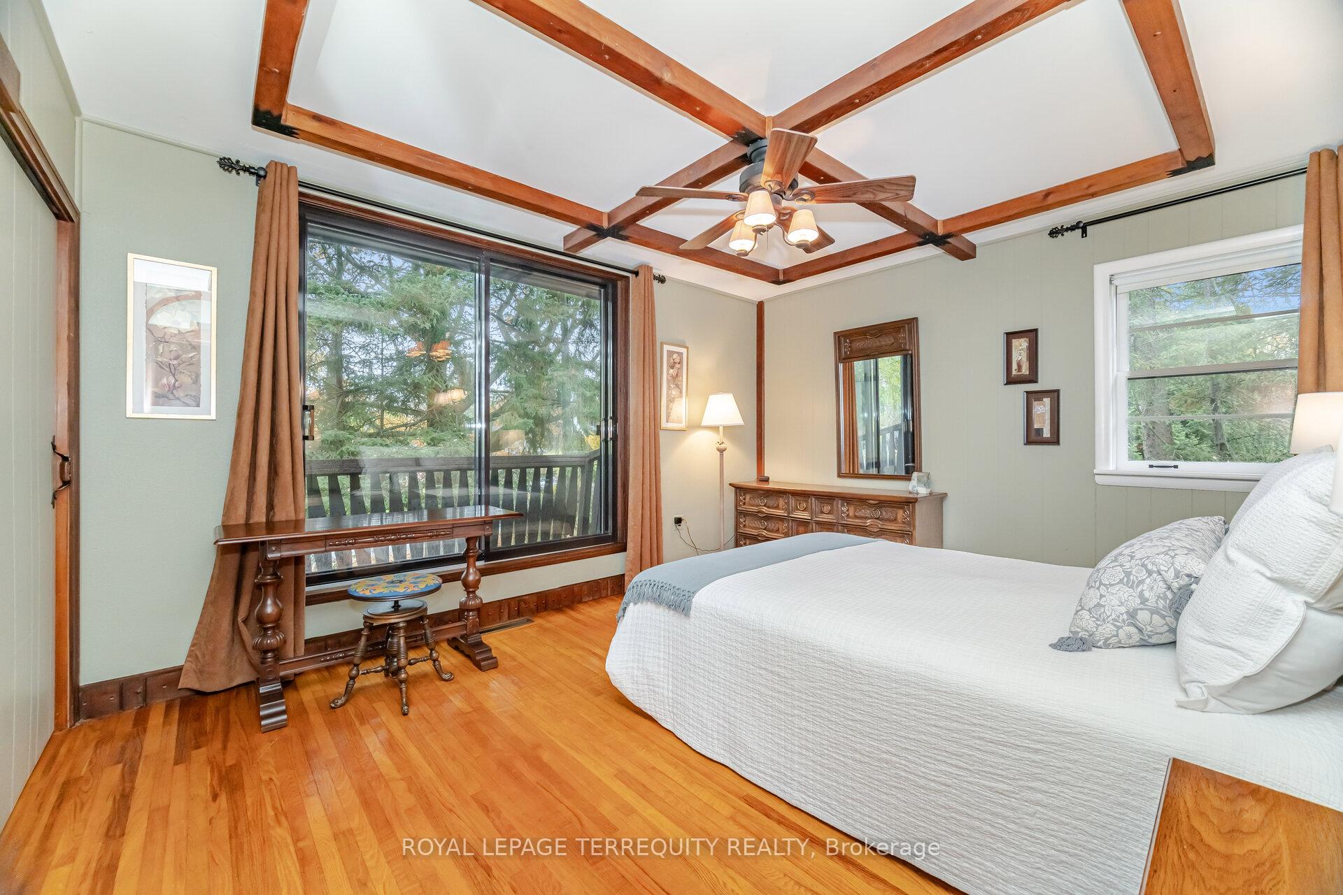 Photo 21 of 14 Avon Drive, Hamilton, Dundas — HOMEH