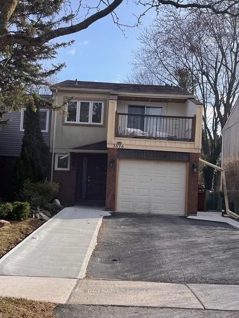Front of Unit Lower, 3576 Ash Row