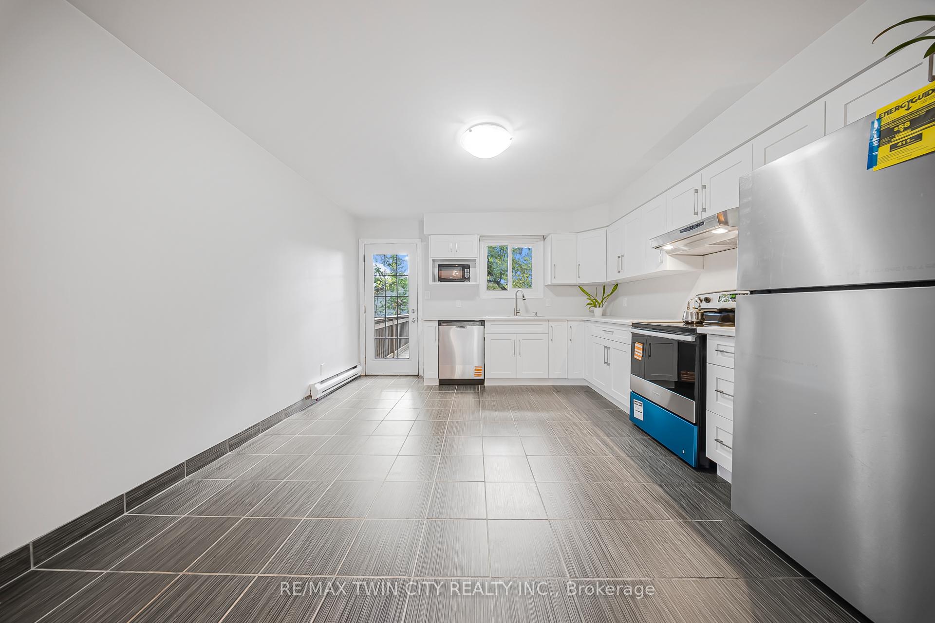 Photo 20 of 114 Bristol Street, Guelph, Downtown — HOMEH