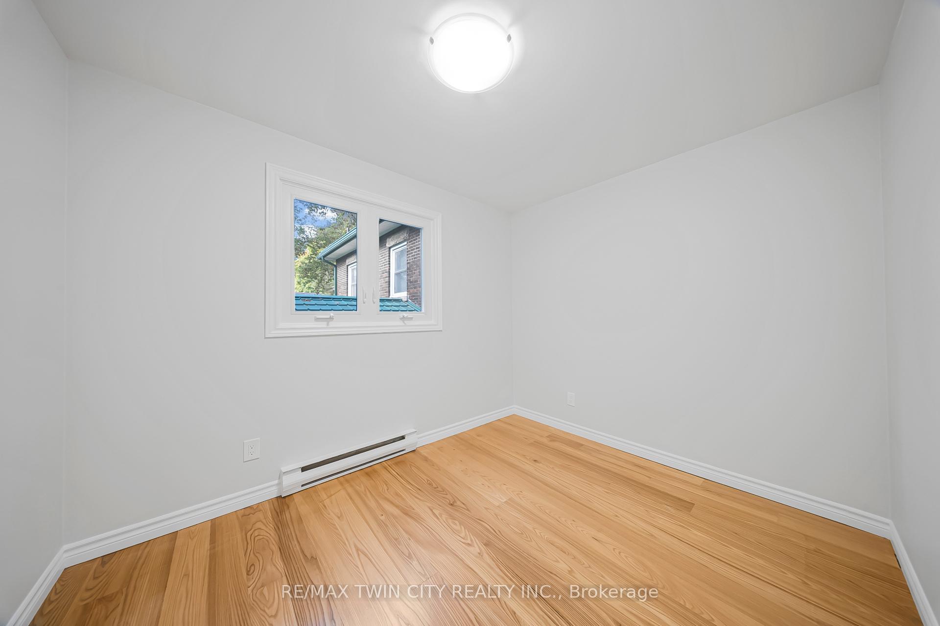 Photo 25 of 114 Bristol Street, Guelph, Downtown — HOMEH