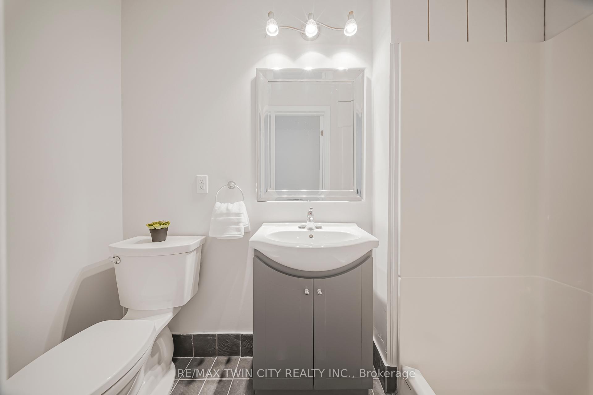 Photo 39 of 114 Bristol Street, Guelph, Downtown — HOMEH