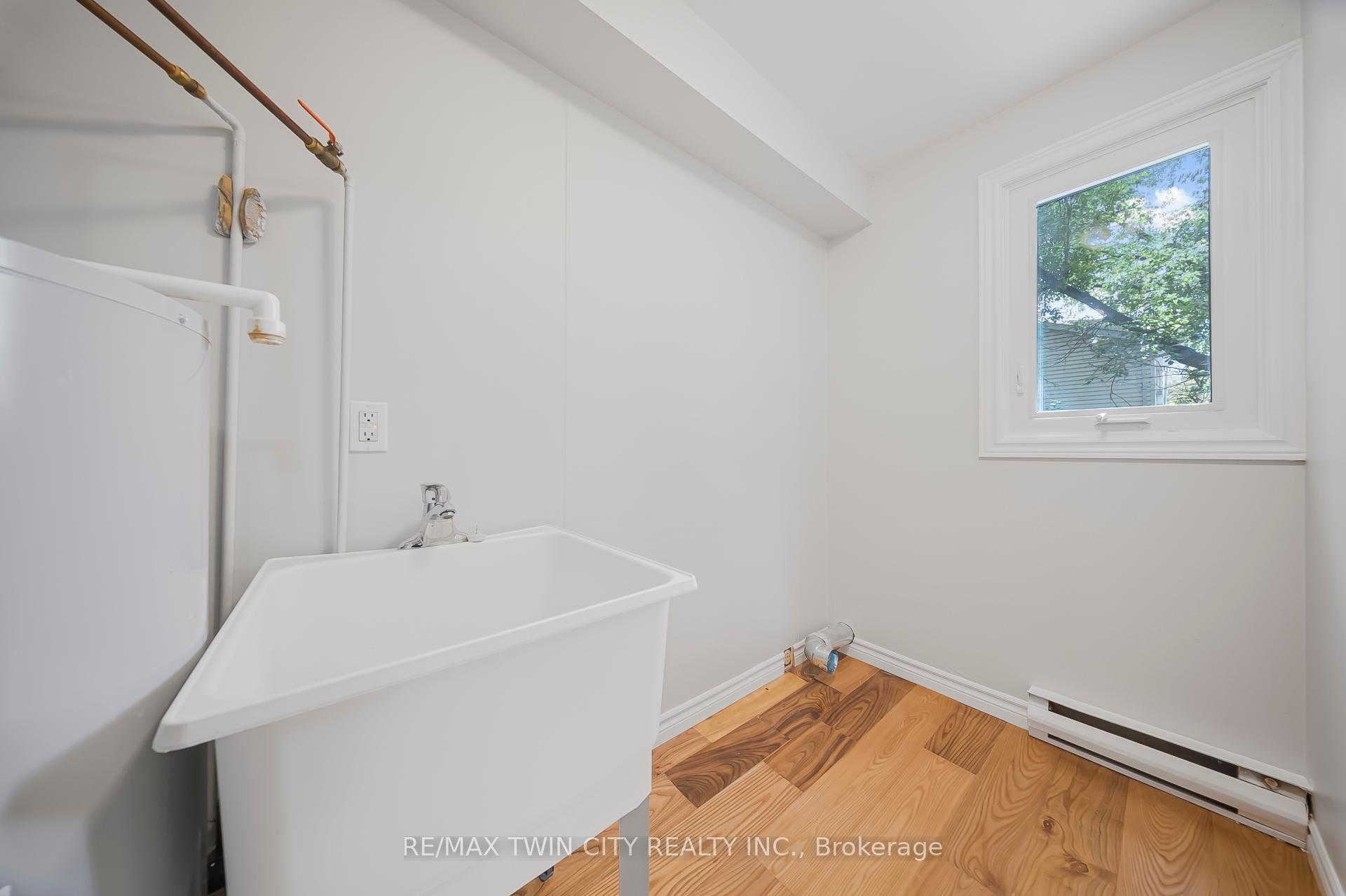 Photo 40 of 114 Bristol Street, Guelph, Downtown — HOMEH