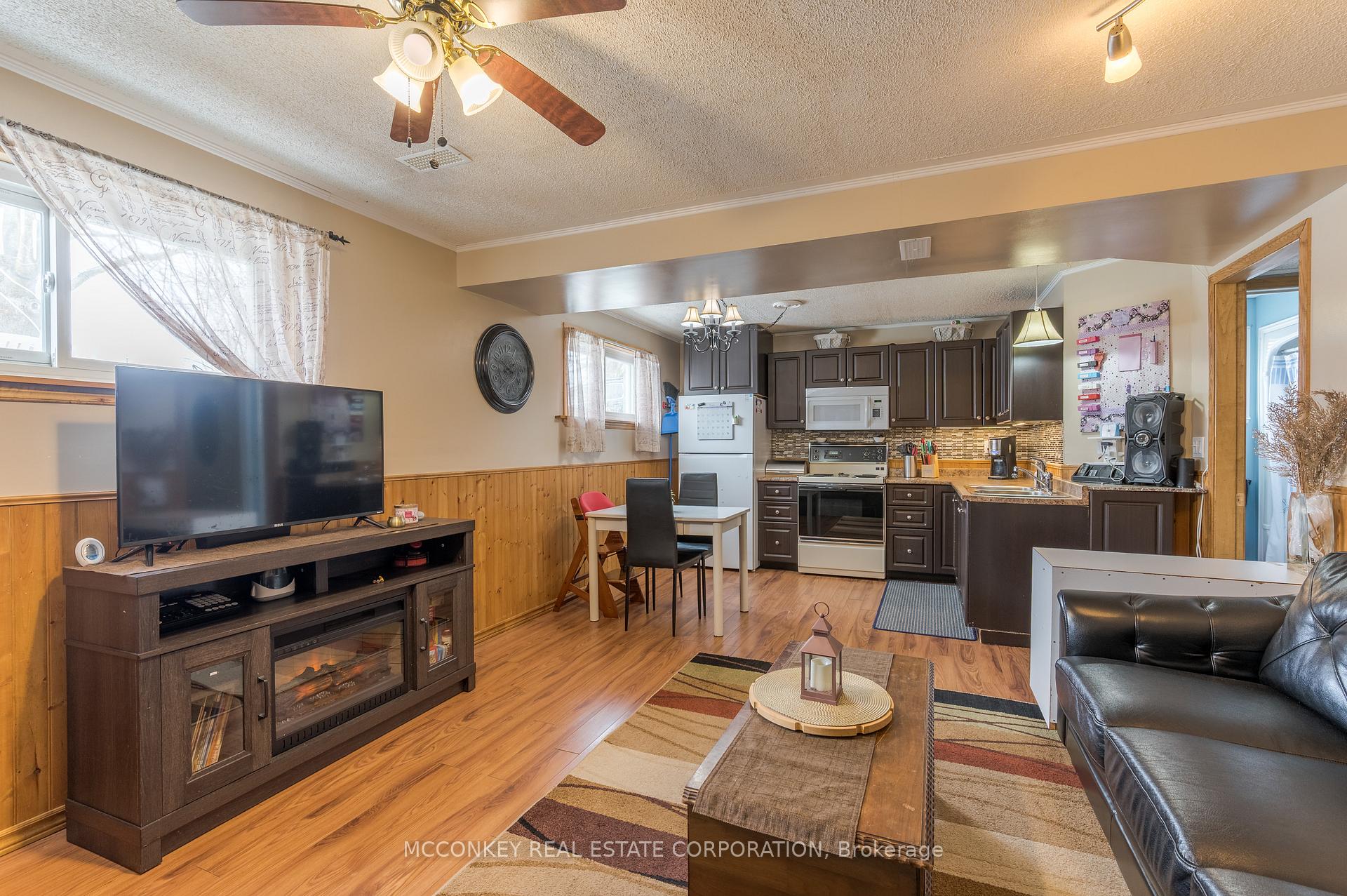 Photo 19 of 217 Middlefield Road, Peterborough, Ashburnham Ward 4 — HOMEH