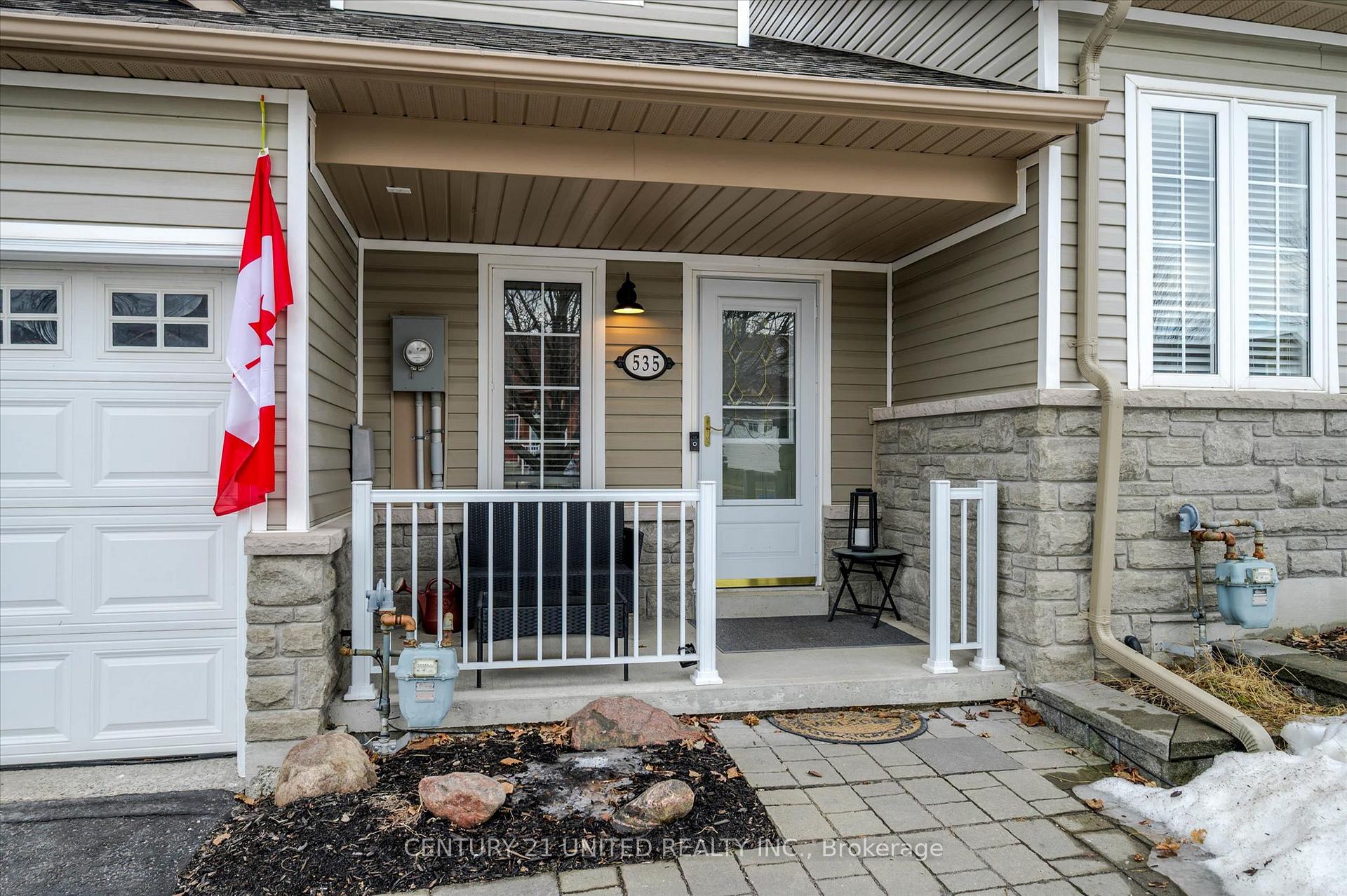Photo 3 of 535 Garbutt Terrace, Peterborough, Northcrest Ward 5 — HOMEH