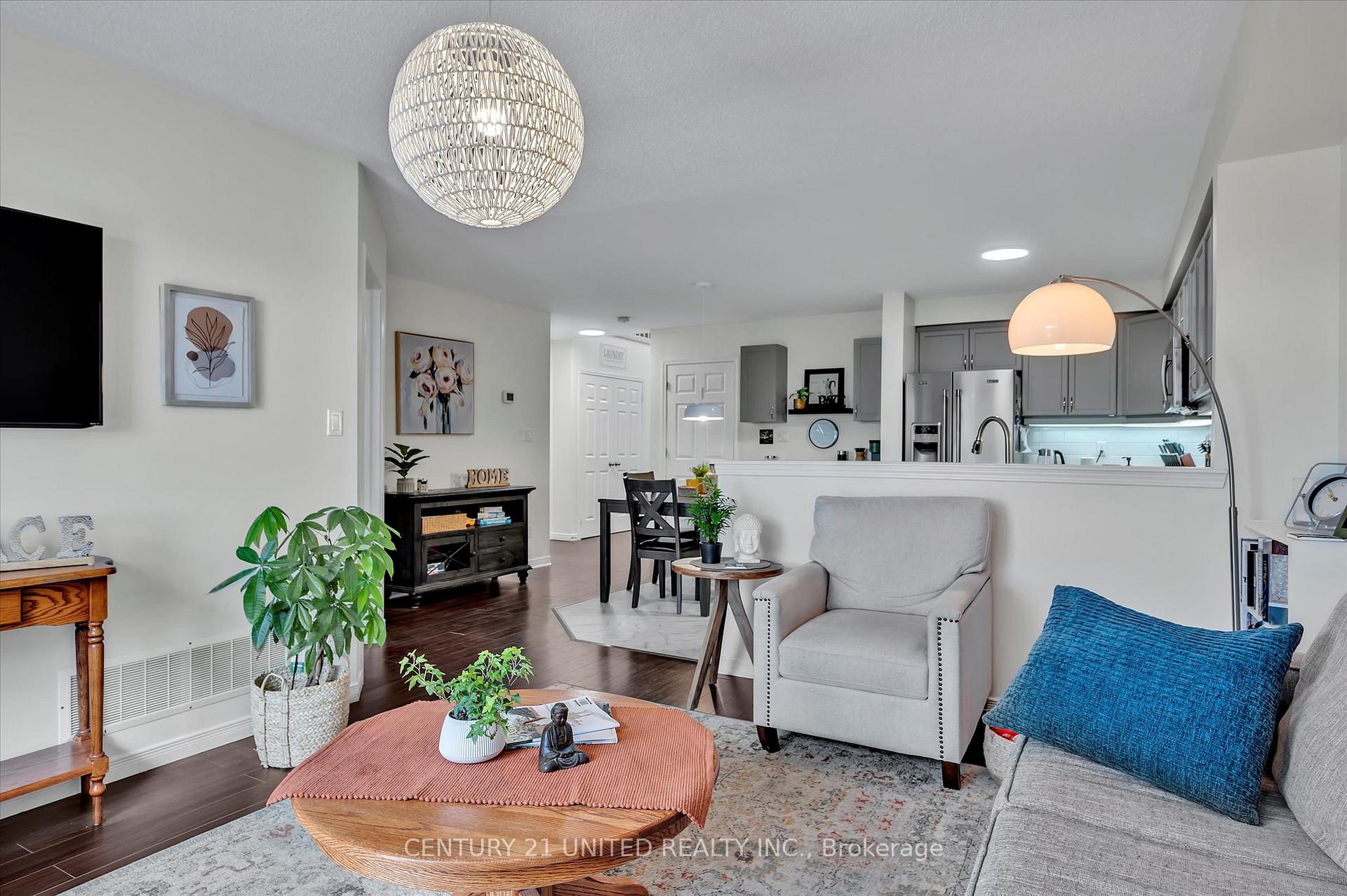 Photo 17 of 535 Garbutt Terrace, Peterborough, Northcrest Ward 5 — HOMEH