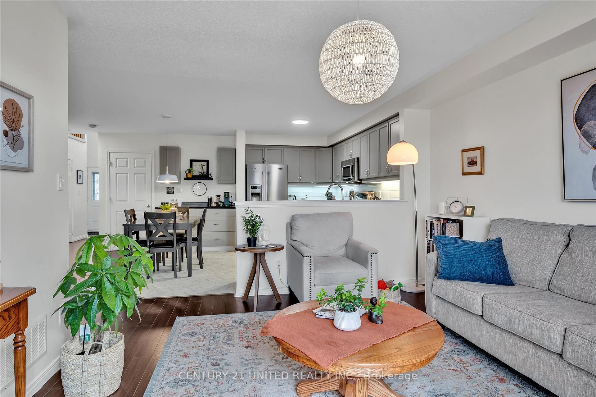 Photo 18 of 535 Garbutt Terrace, Peterborough, Northcrest Ward 5 — HOMEH