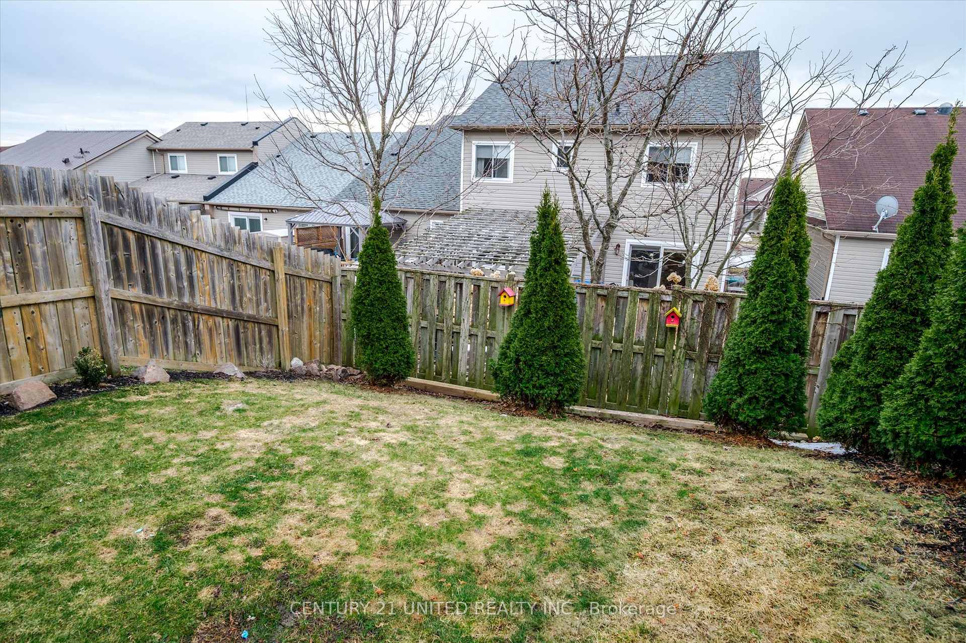 Photo 45 of 535 Garbutt Terrace, Peterborough, Northcrest Ward 5 — HOMEH