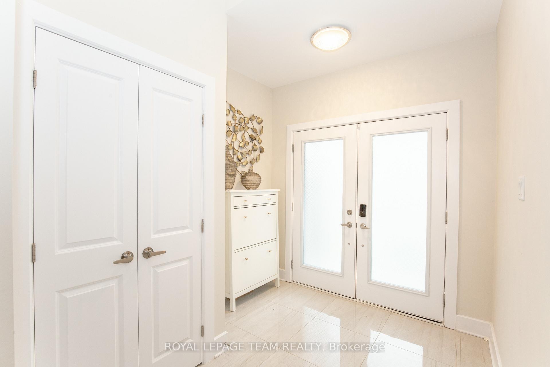 Photo 2 of 27 Antonakos Drive, Carleton Place — HOMEH