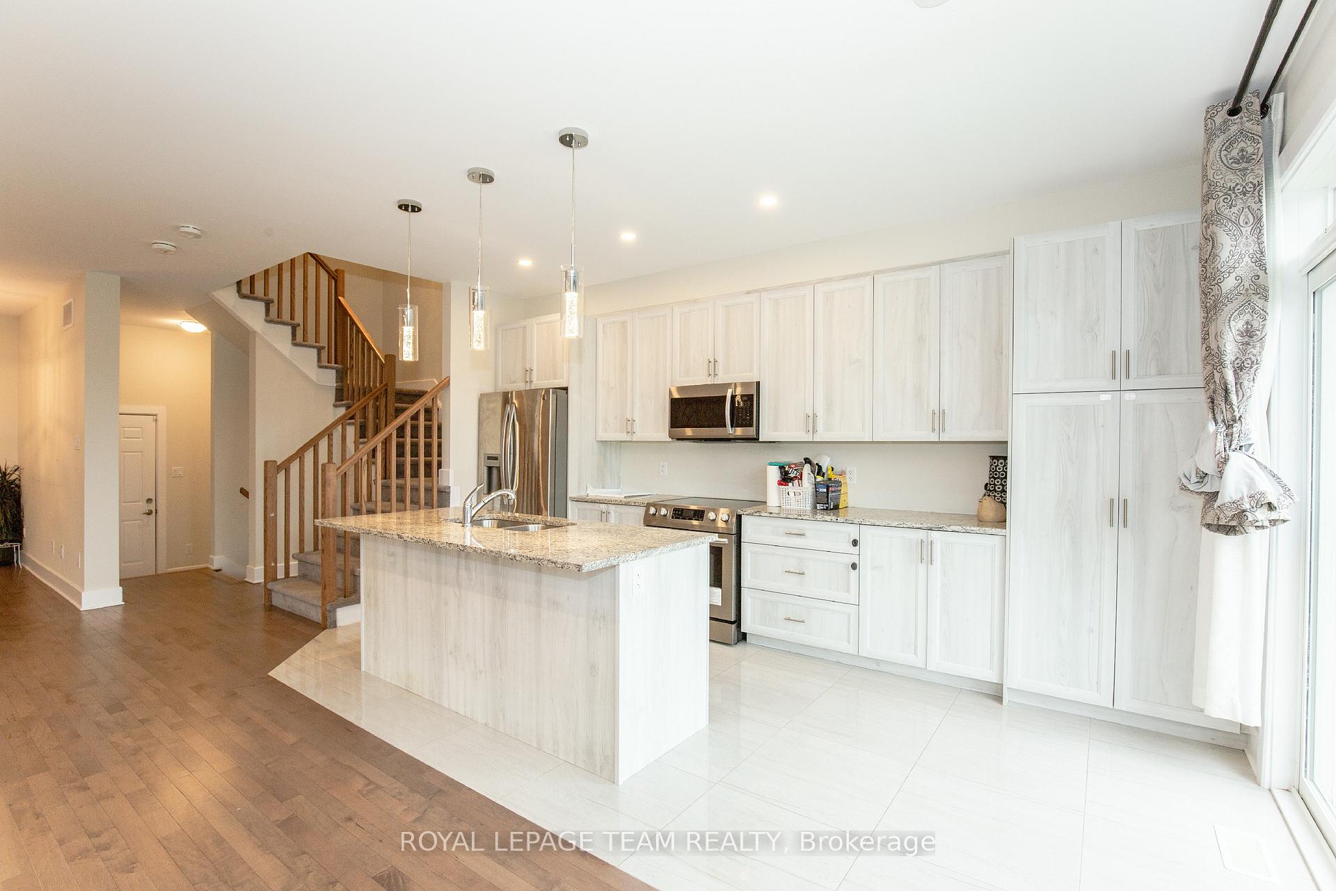 Photo 9 of 27 Antonakos Drive, Carleton Place — HOMEH