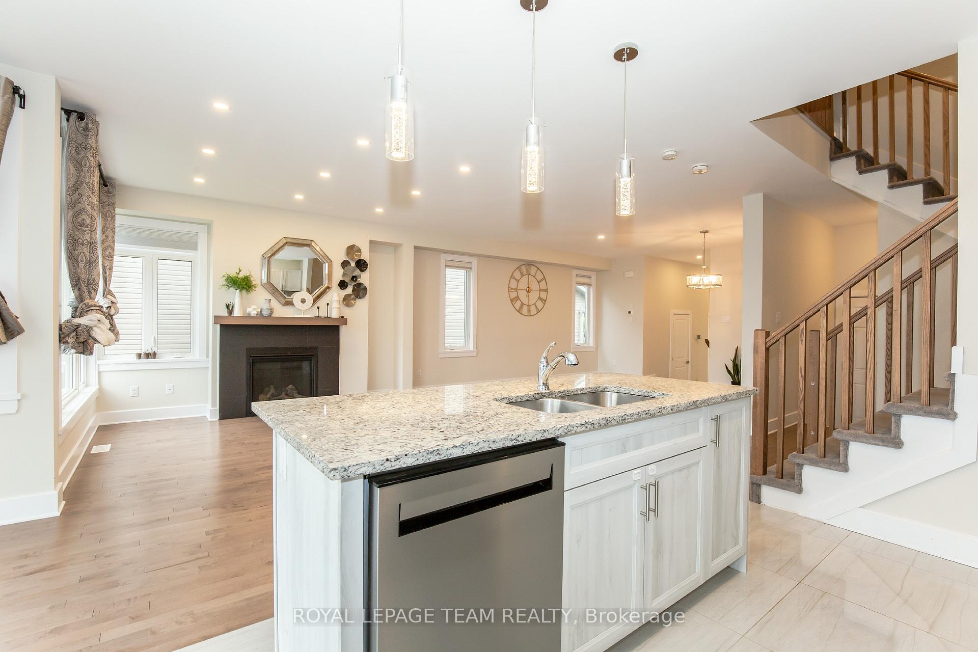 Photo 15 of 27 Antonakos Drive, Carleton Place — HOMEH