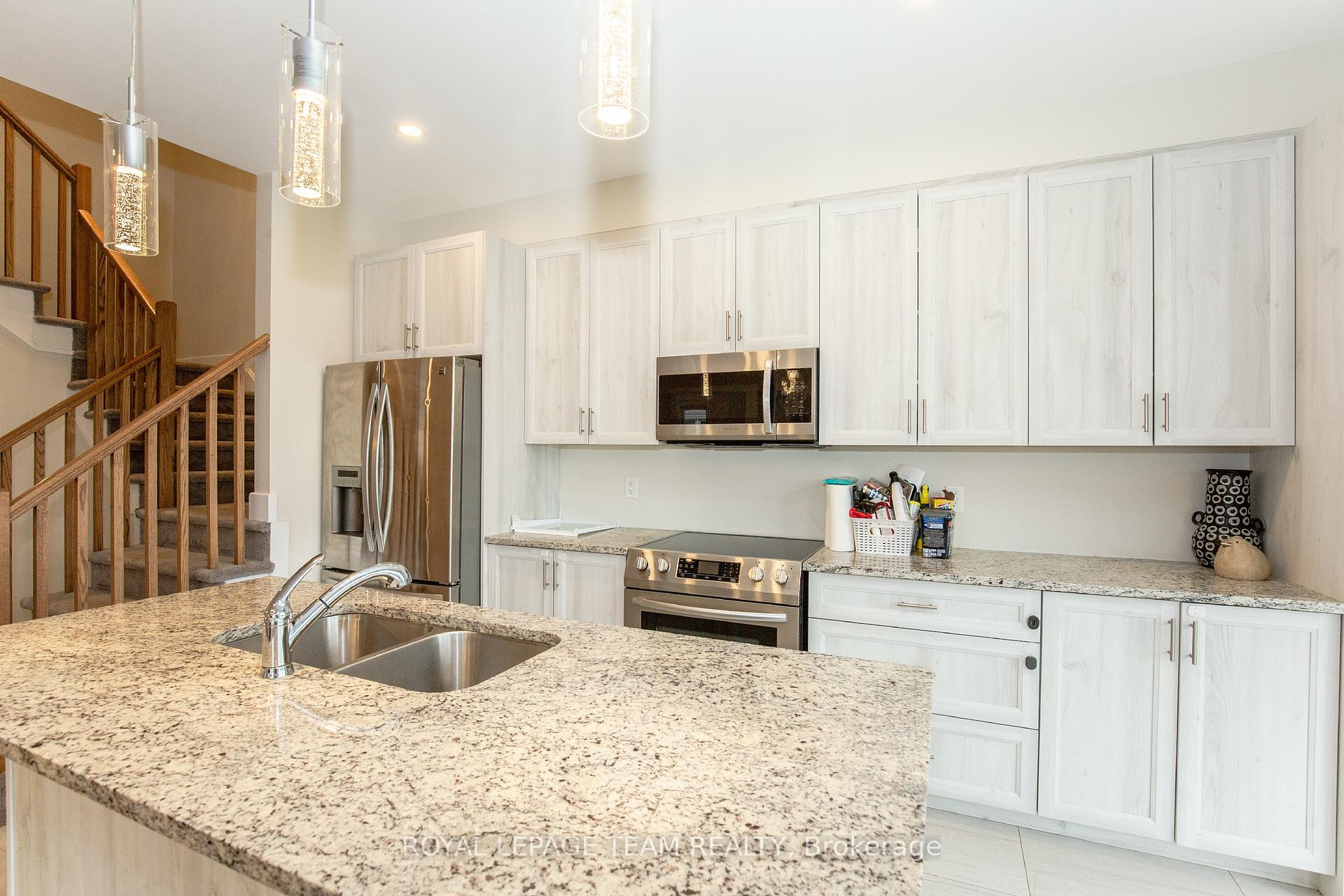 Photo 28 of 27 Antonakos Drive, Carleton Place — HOMEH