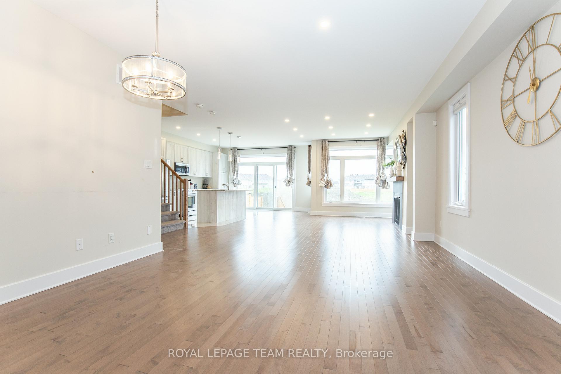 Photo 33 of 27 Antonakos Drive, Carleton Place — HOMEH