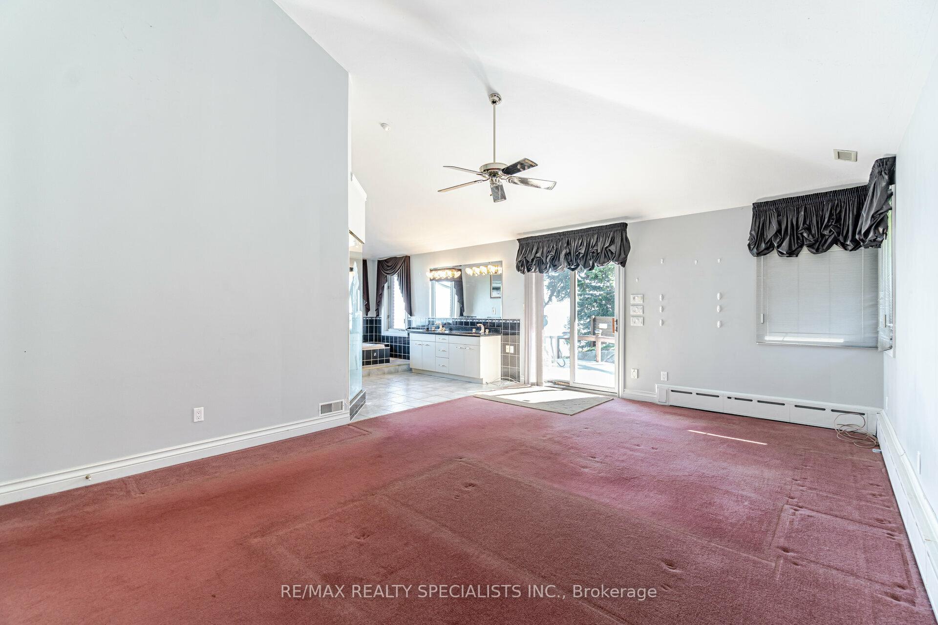 Photo 15 of 2 Tupper Boulevard, Grimsby, Grimsby Beach — HOMEH