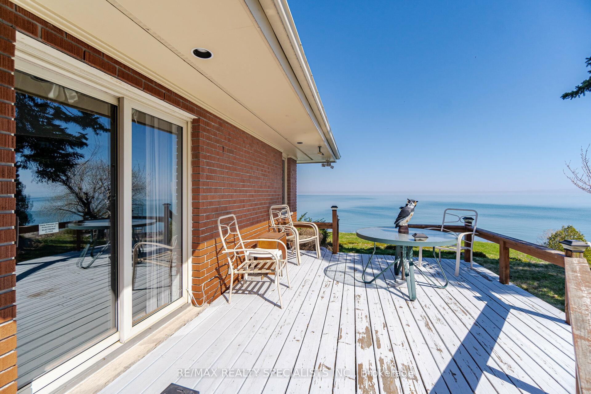Photo 30 of 2 Tupper Boulevard, Grimsby, Grimsby Beach — HOMEH