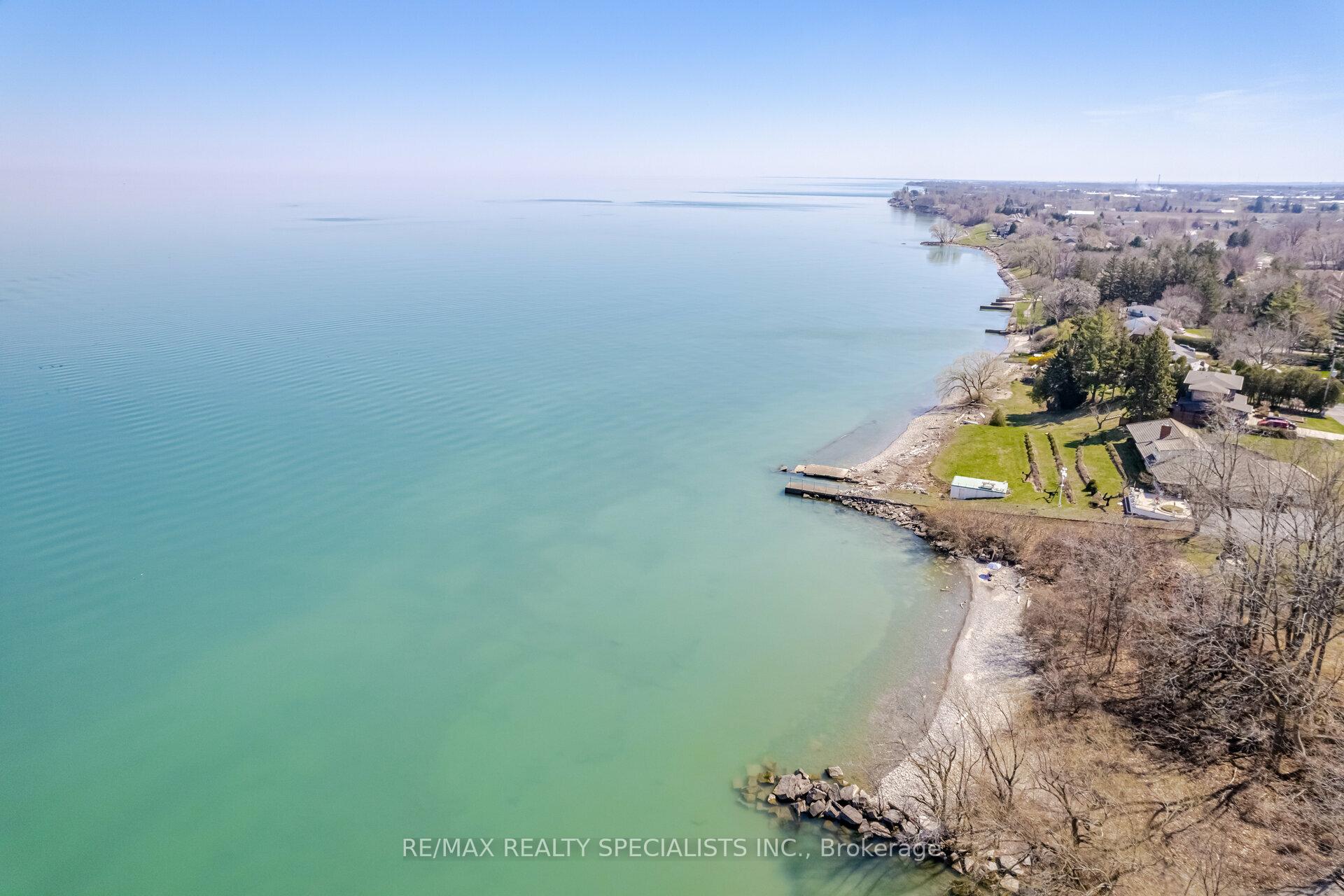 Photo 39 of 2 Tupper Boulevard, Grimsby, Grimsby Beach — HOMEH