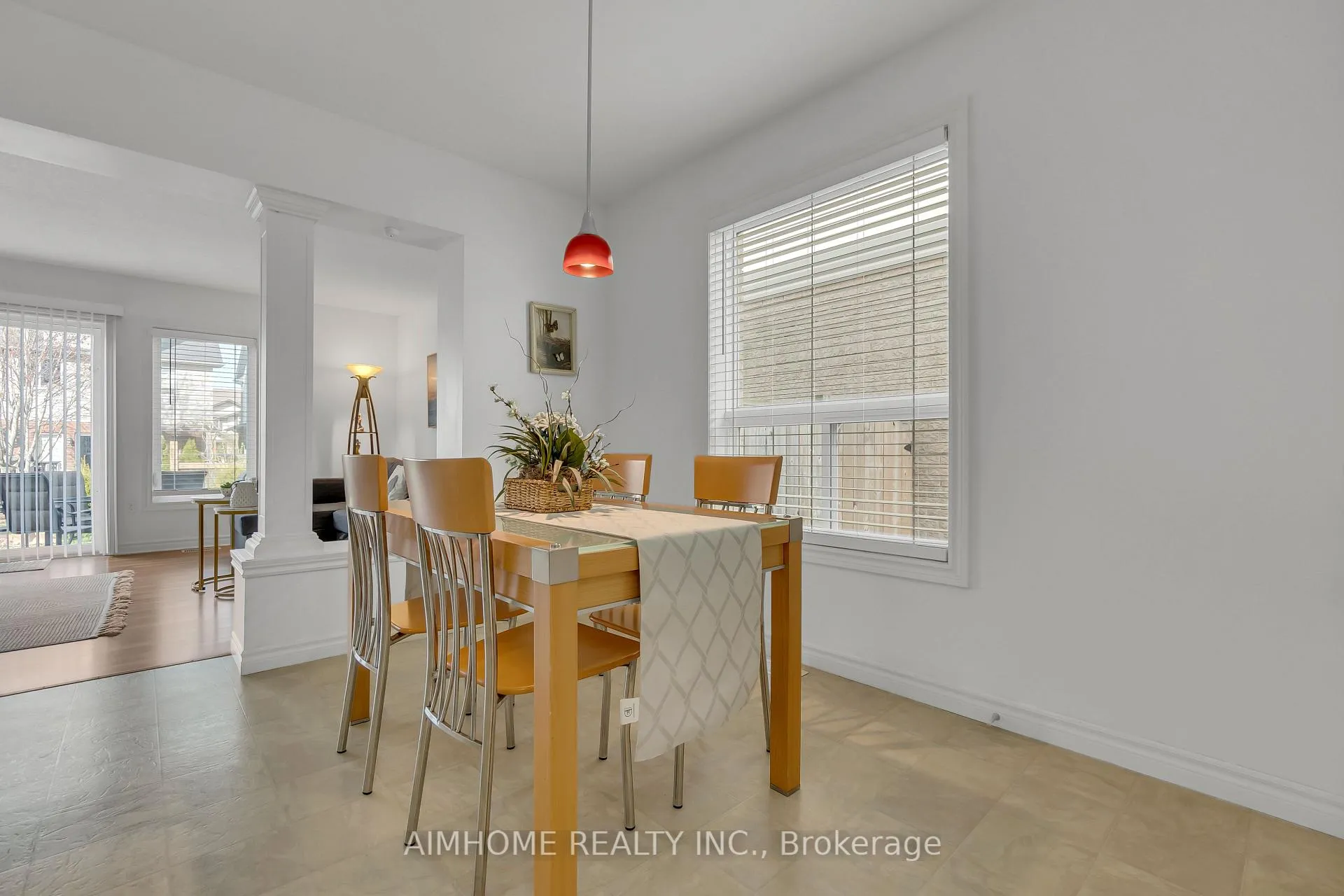 Photo 5 of 20 Wilkie Crescent, Guelph, Pineridge/Westminster Woods — HOMEH
