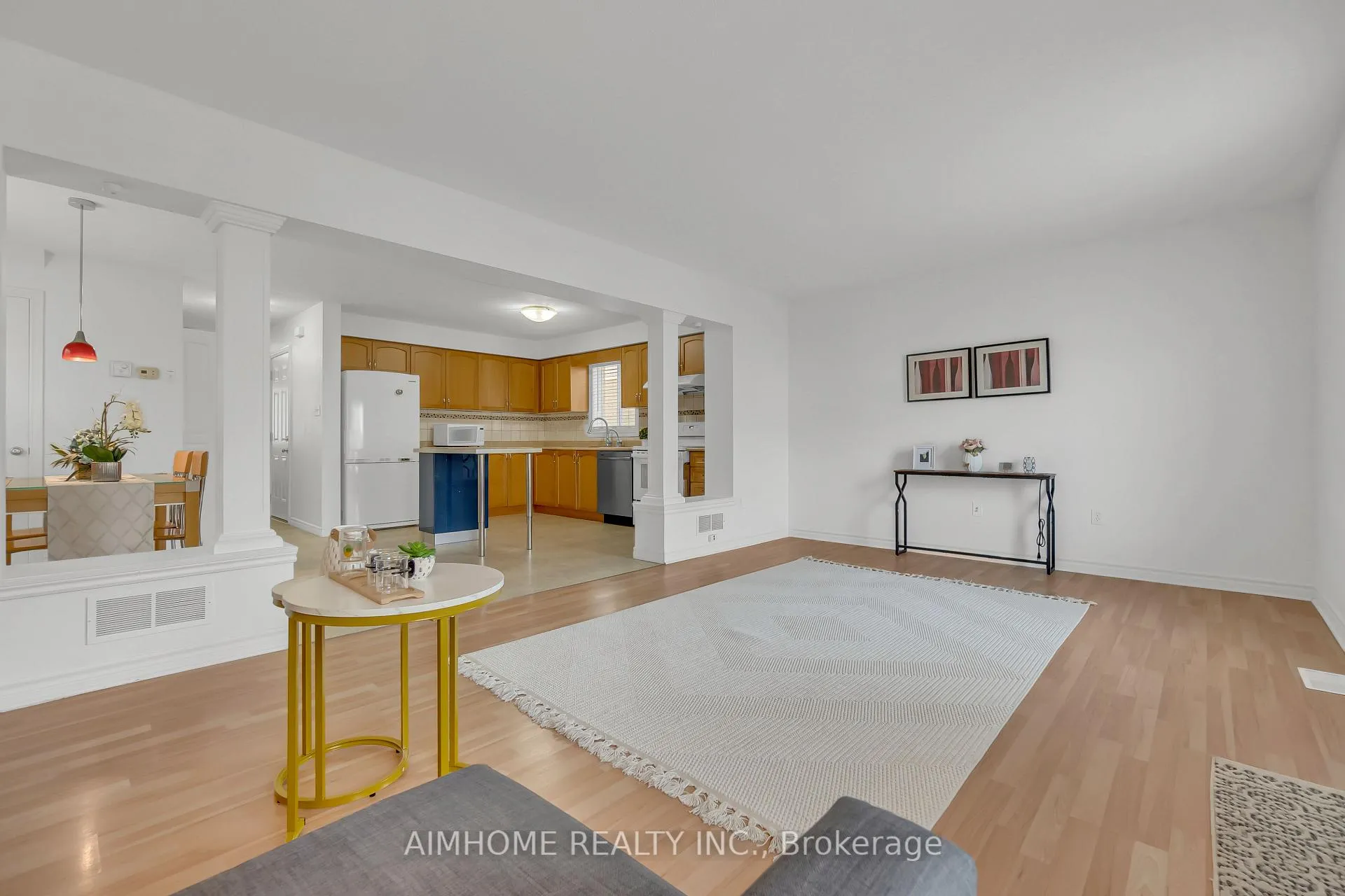 Photo 11 of 20 Wilkie Crescent, Guelph, Pineridge/Westminster Woods — HOMEH
