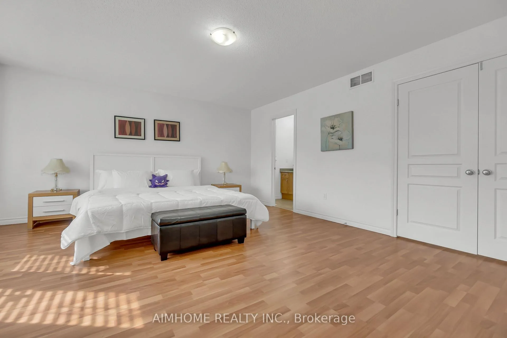 Photo 13 of 20 Wilkie Crescent, Guelph, Pineridge/Westminster Woods — HOMEH