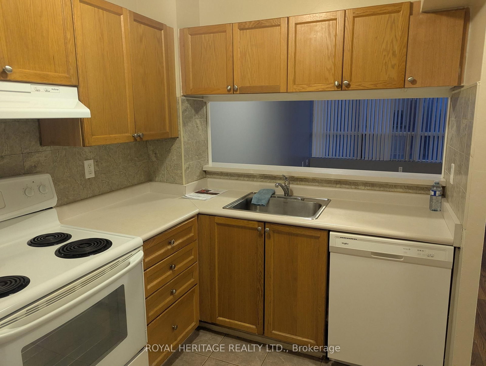 Photo 7 of Unit 509, 3050 Ellesmere Rd, Scarborough, Morningside — HOMEH