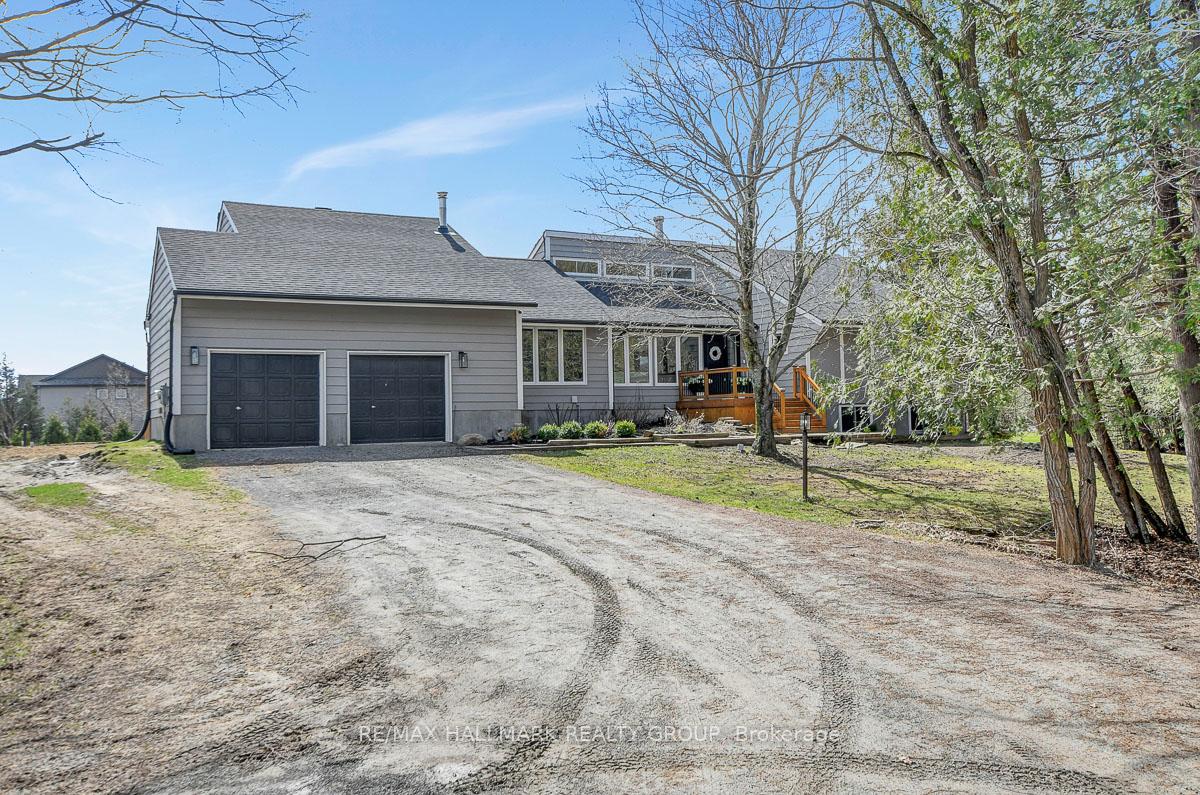 Photo 2 of 667 Richmond Road, Beckwith, Beckwith Twp — HOMEH