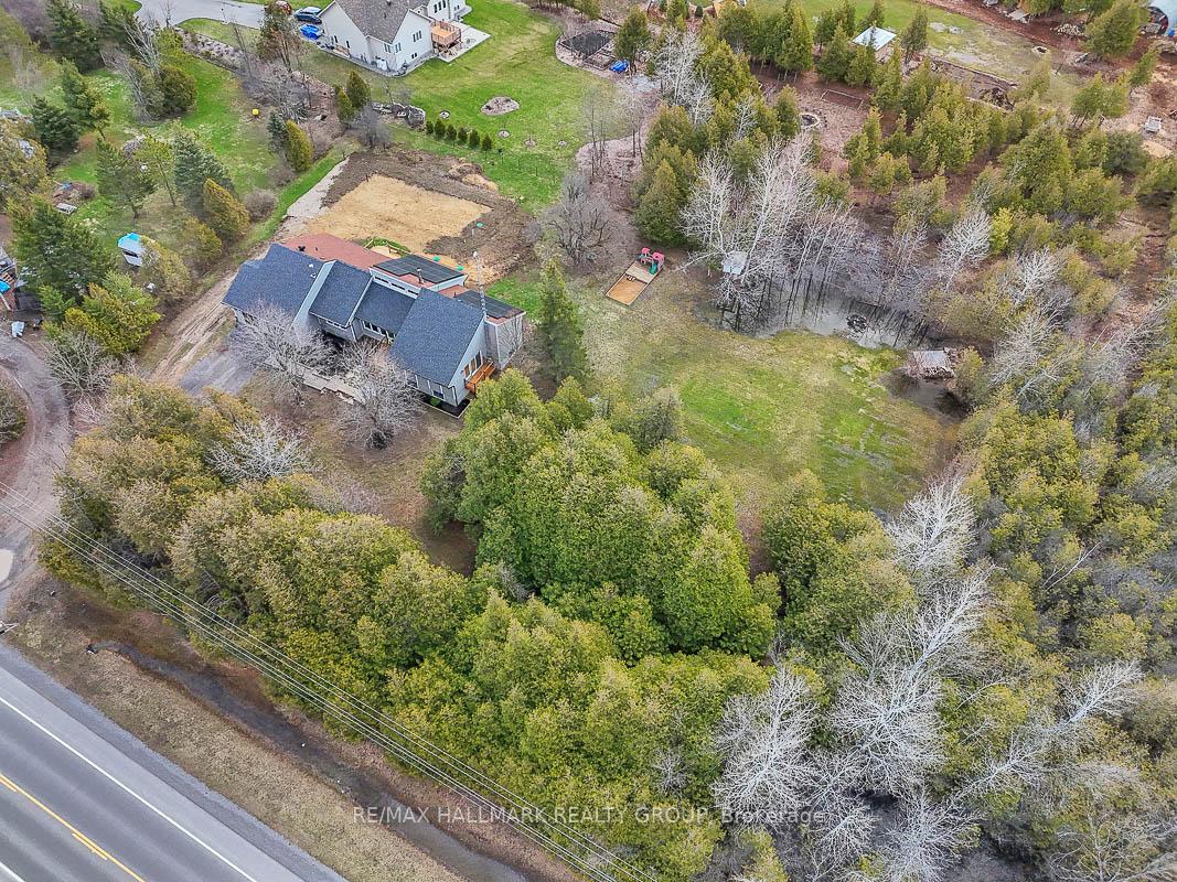 Photo 4 of 667 Richmond Road, Beckwith, Beckwith Twp — HOMEH